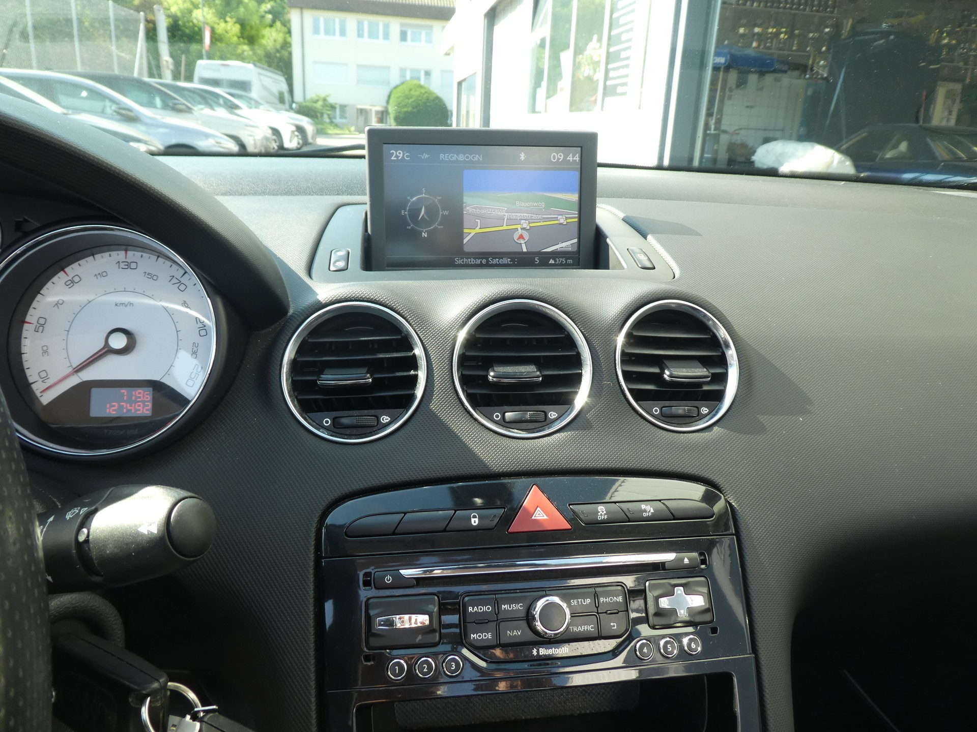 PEUGEOT 308 CC 1.6 16V Turbo Allure Automatic-image-11