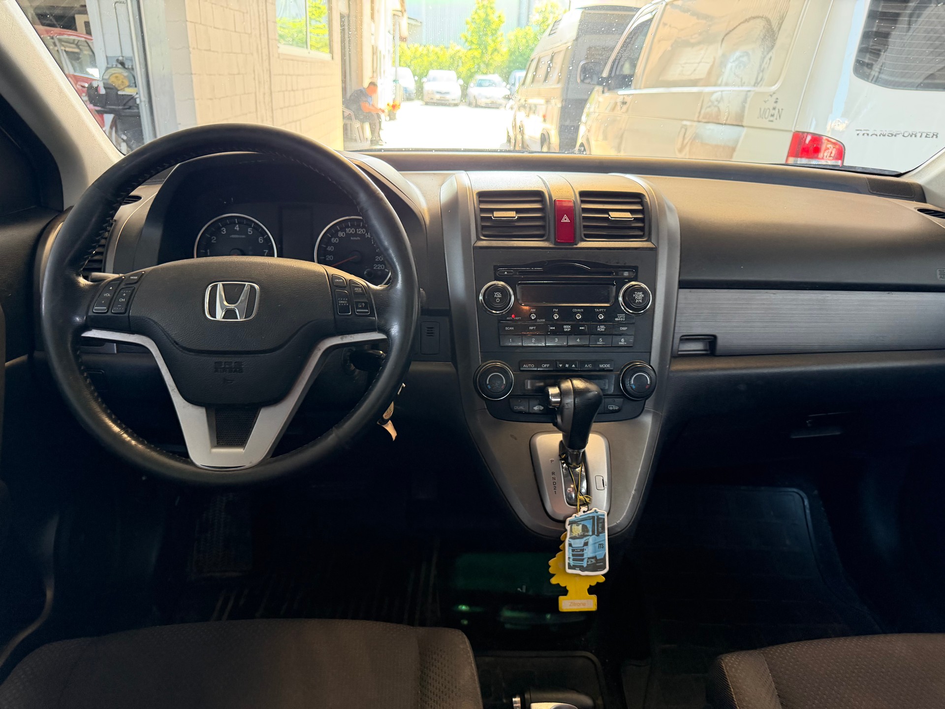 HONDA CR-V-image-6