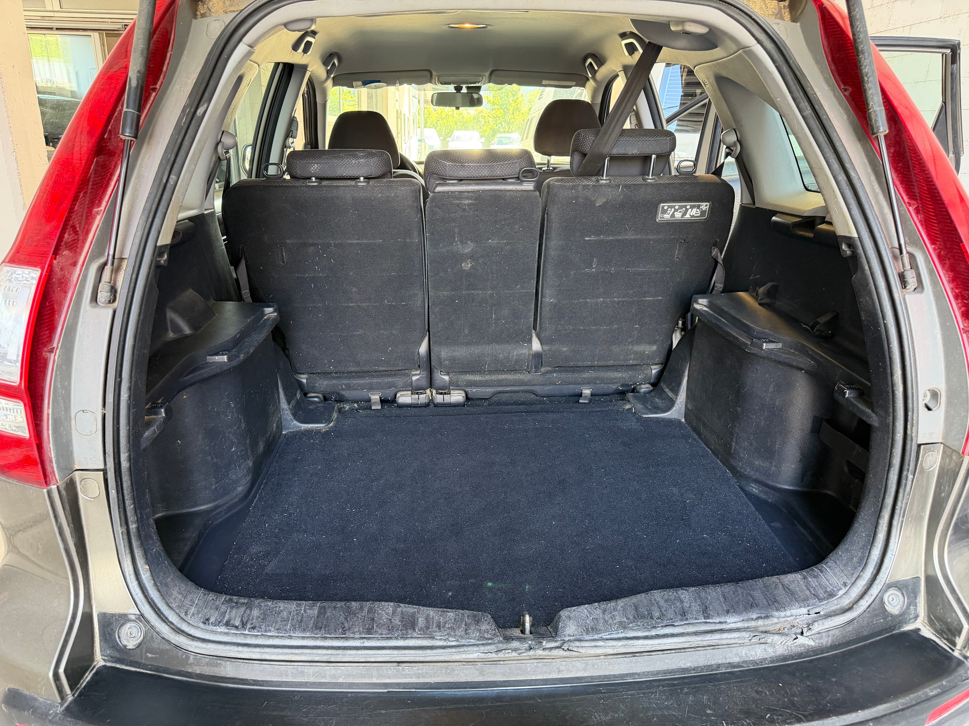 HONDA CR-V-image-9