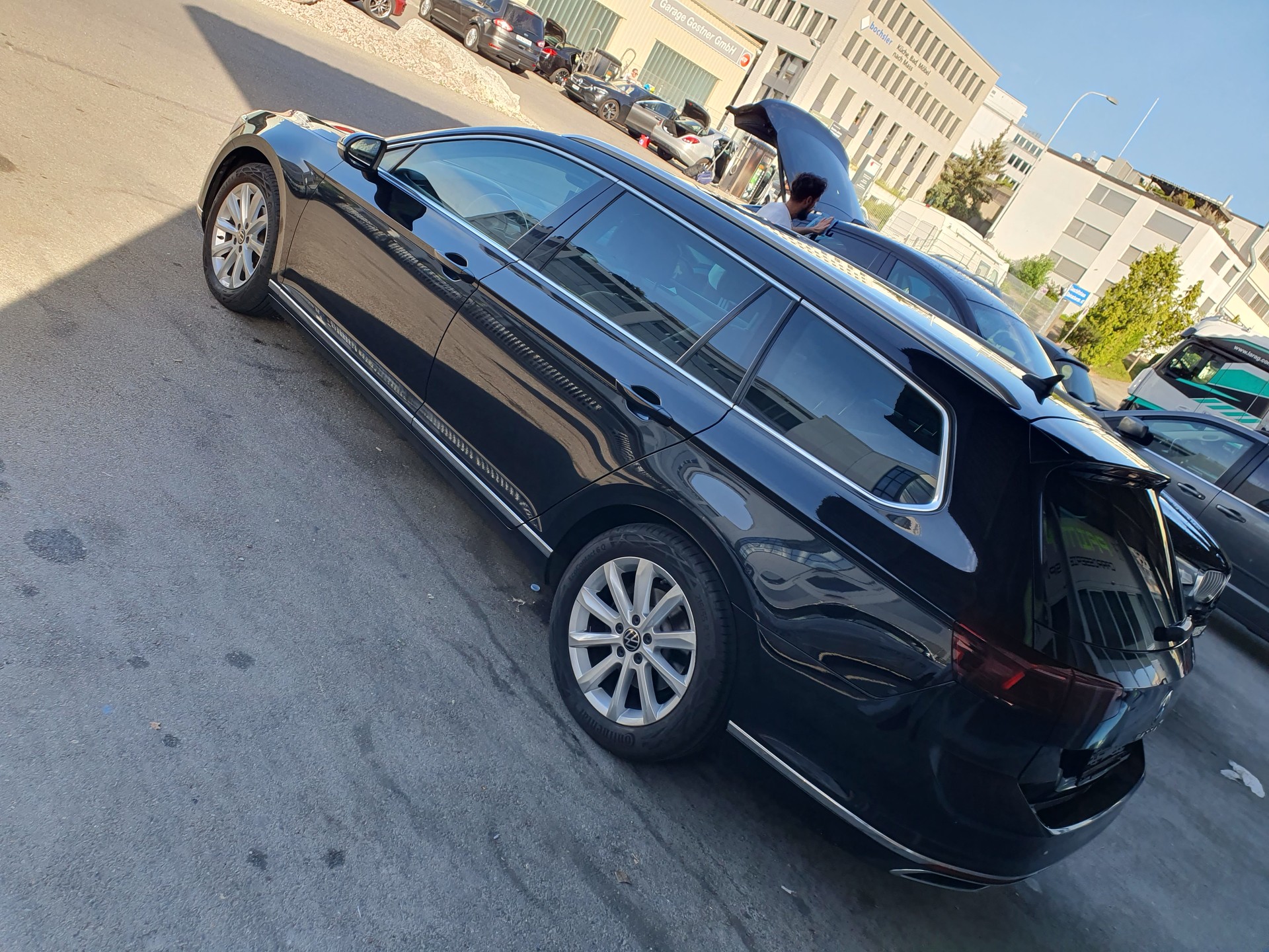 VW PASSAT-image-3