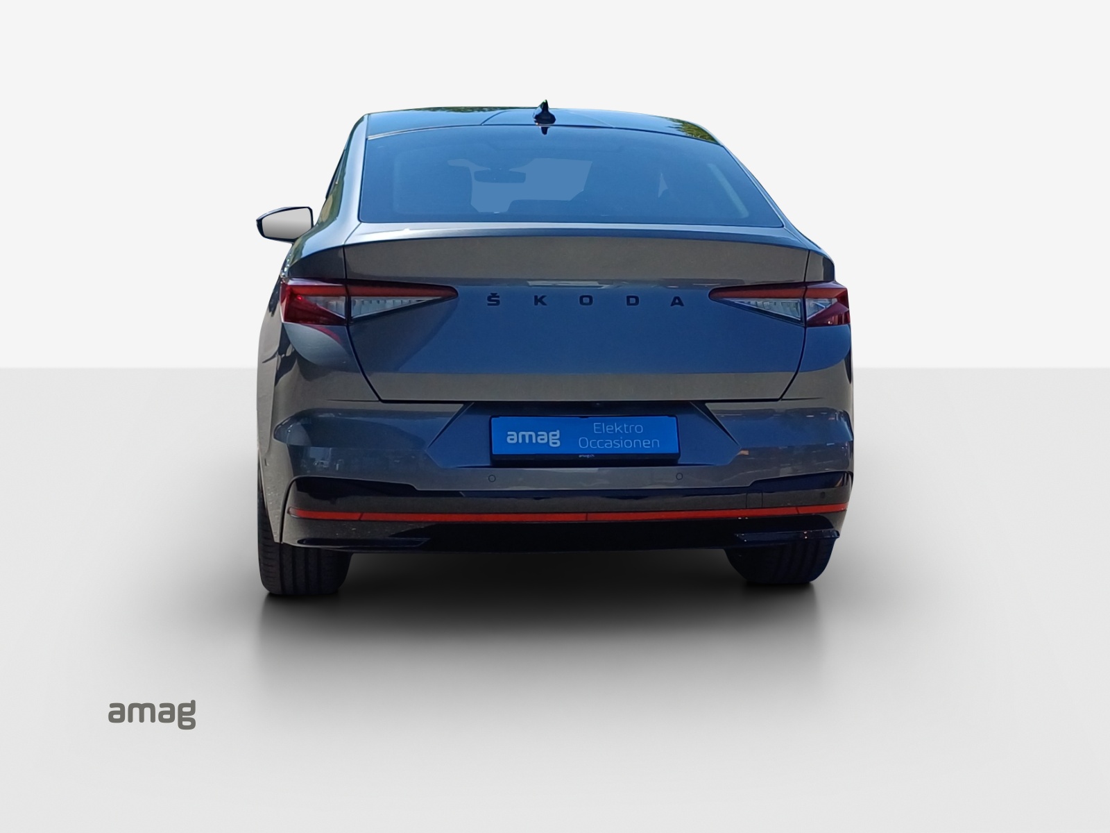 SKODA Enyaq Coupé RS iV 80 4x4-image-4