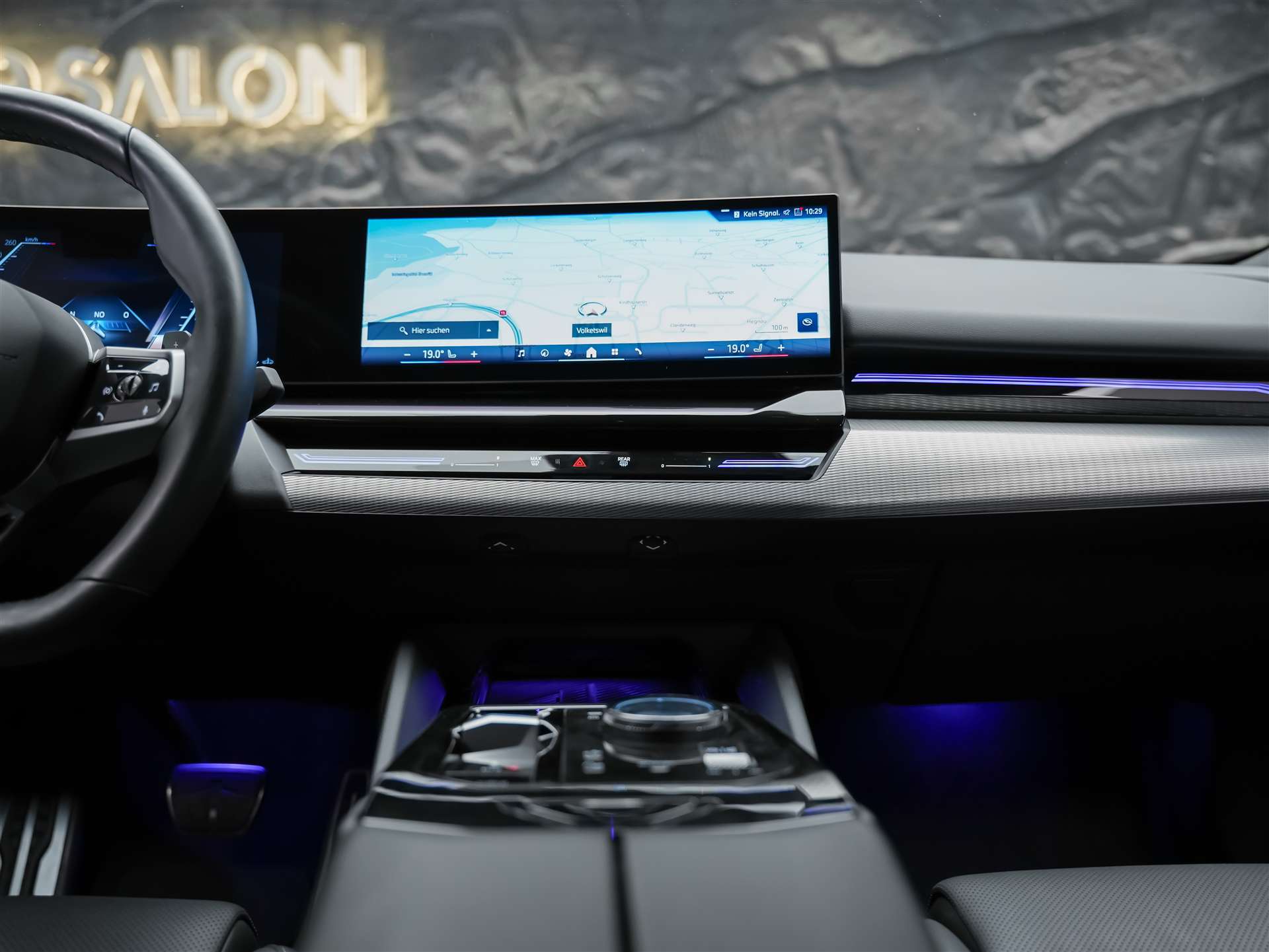 BMW 520i M Sport Steptronic *Werksgarantie*21" Felgen*El. Sitze mit Memory*-image-19