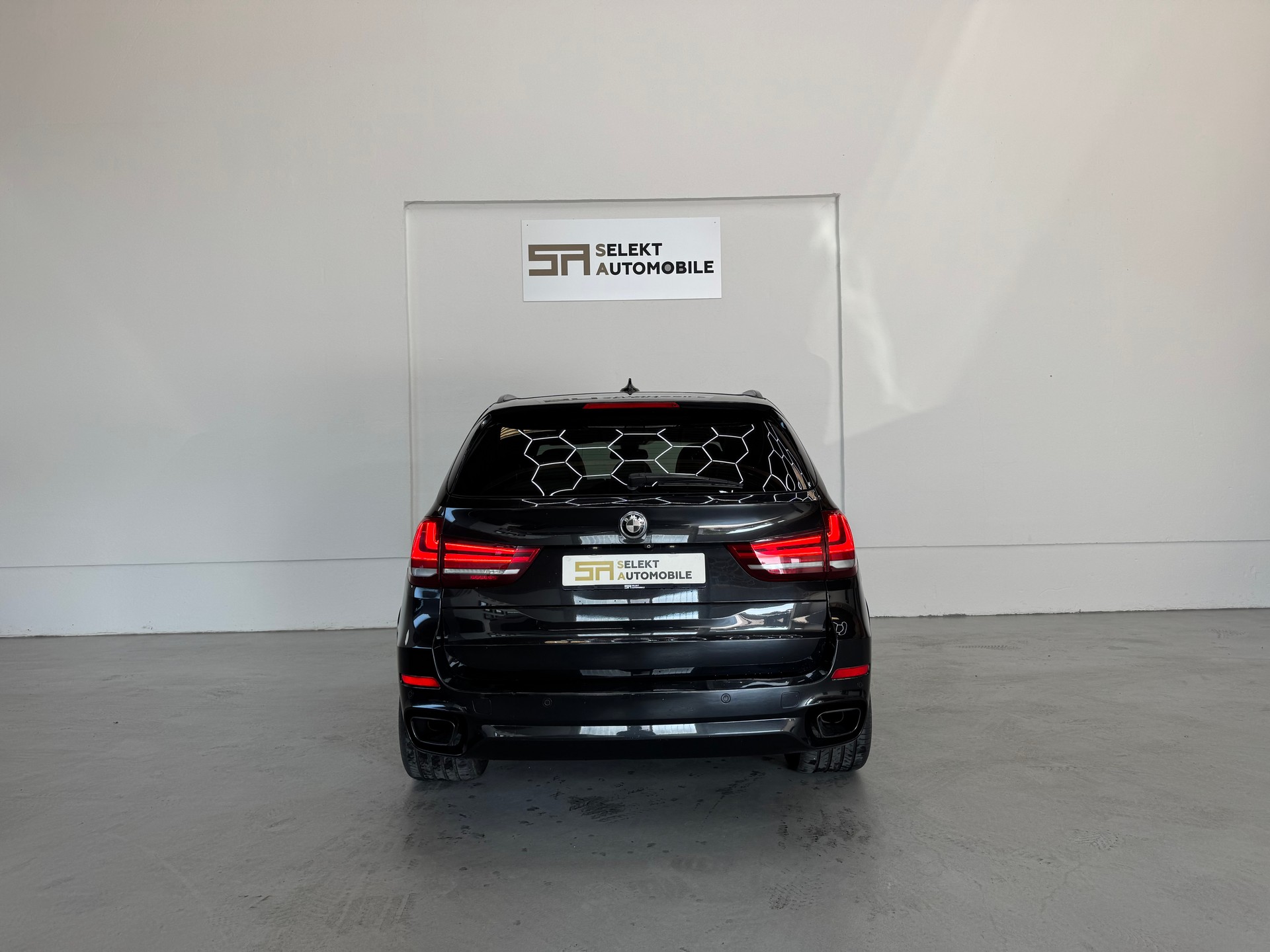 BMW X5 xDrive M50d Steptronic | AHK 3500kg-image-4
