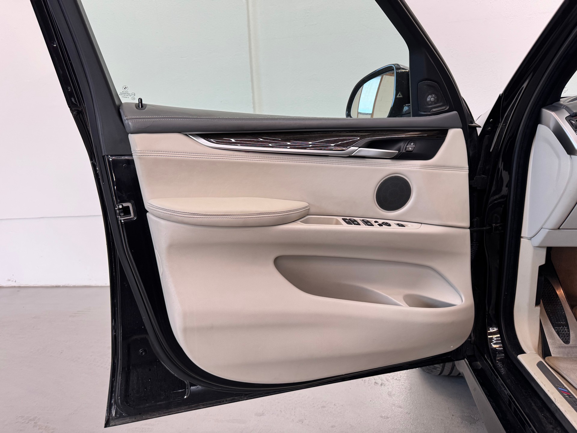 BMW X5 xDrive M50d Steptronic | AHK 3500kg-image-24
