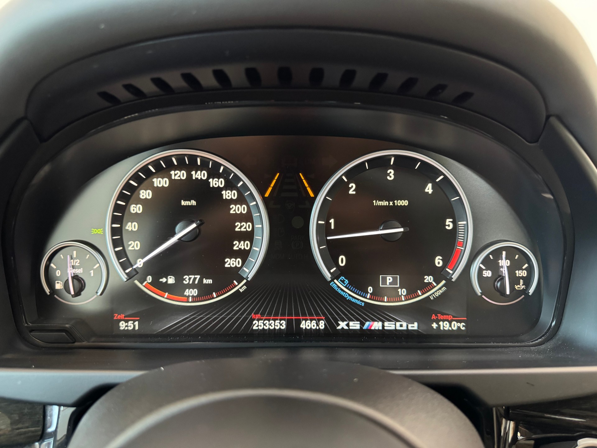 BMW X5 xDrive M50d Steptronic | AHK 3500kg-image-14