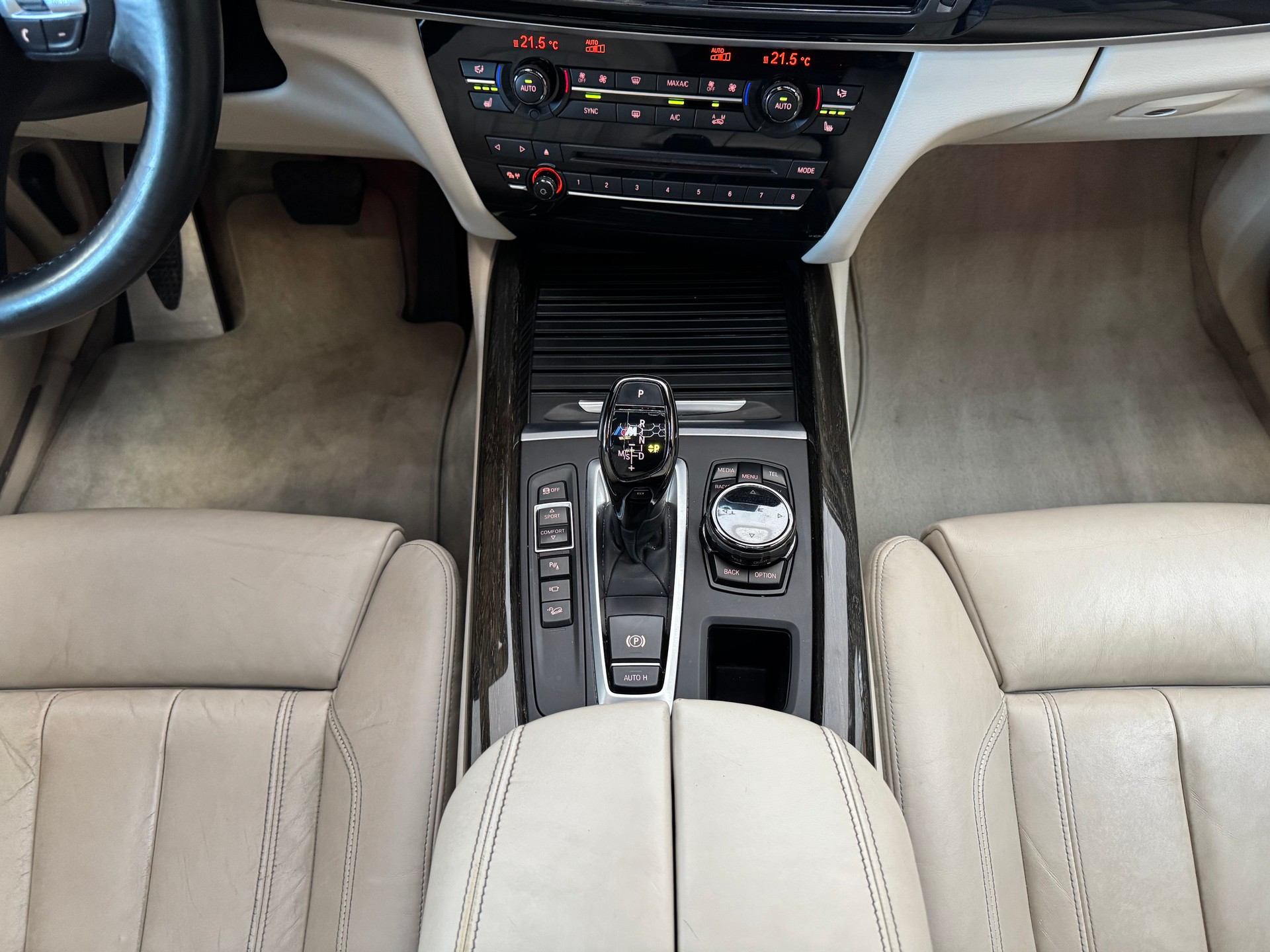 BMW X5 xDrive M50d Steptronic | AHK 3500kg-image-23