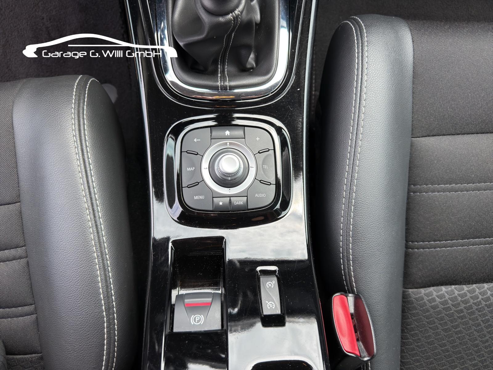 RENAULT Mégane Grandtour 1.2 16V Turbo Bose-image-15