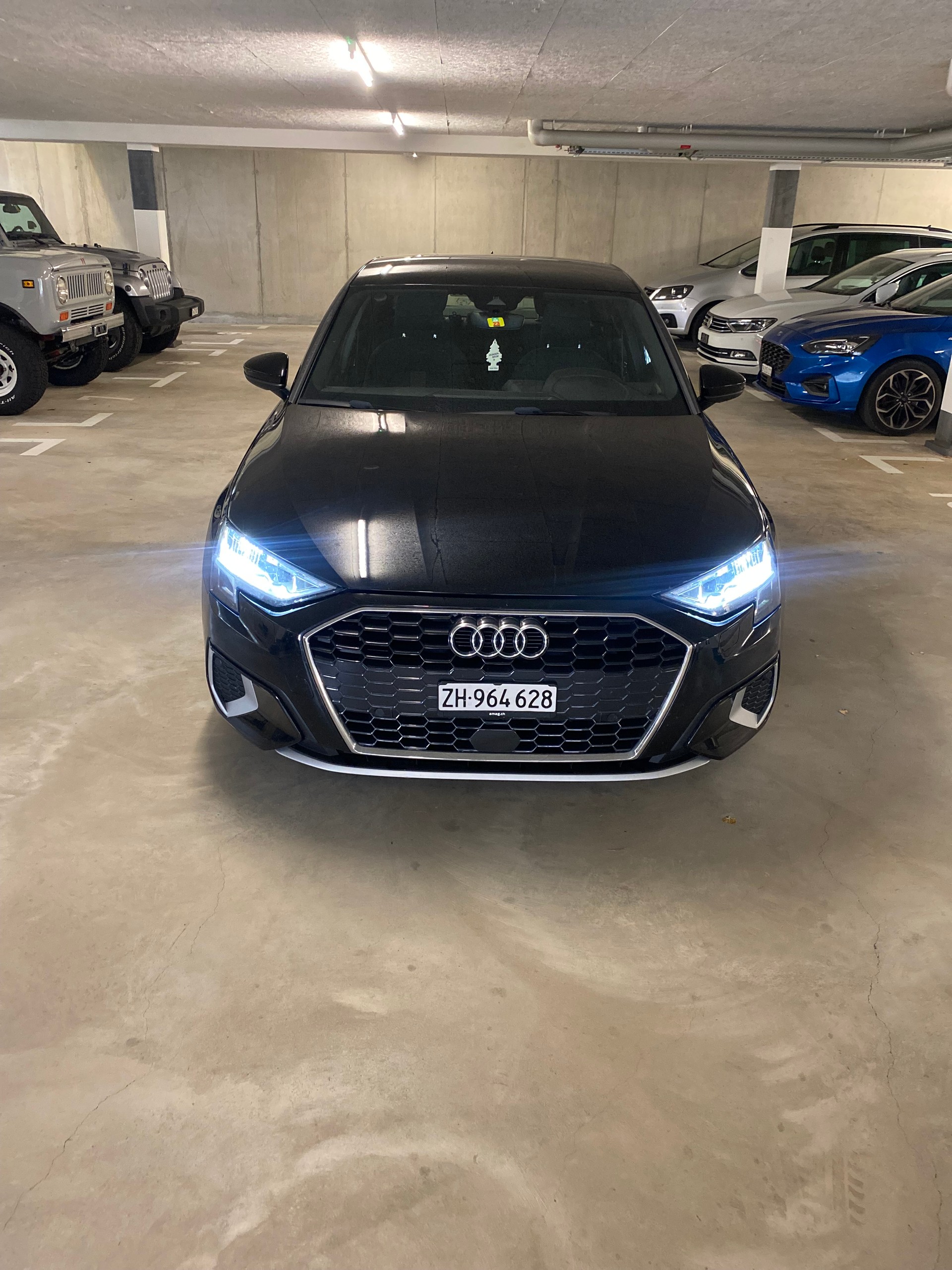 AUDI Audi A3 Limousine 30 TFSI Advanced S tronic MHEV-image-0