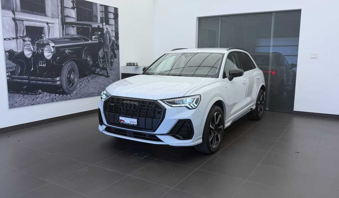 AUDI Q3 45 TFSI S line quattro S-tronic