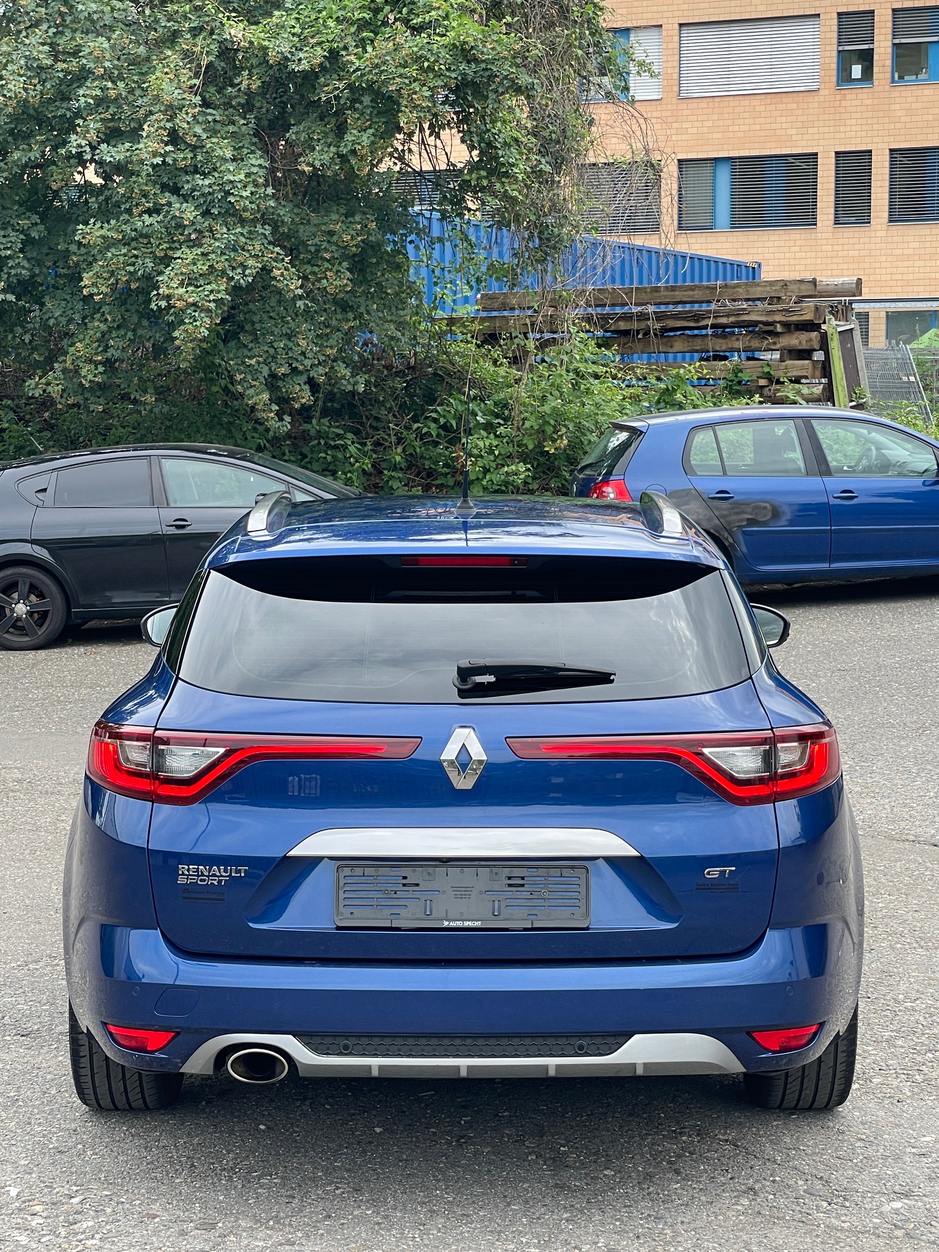 RENAULT Mégane Grandtour 1.6 dCi GT Line EDC-image-4