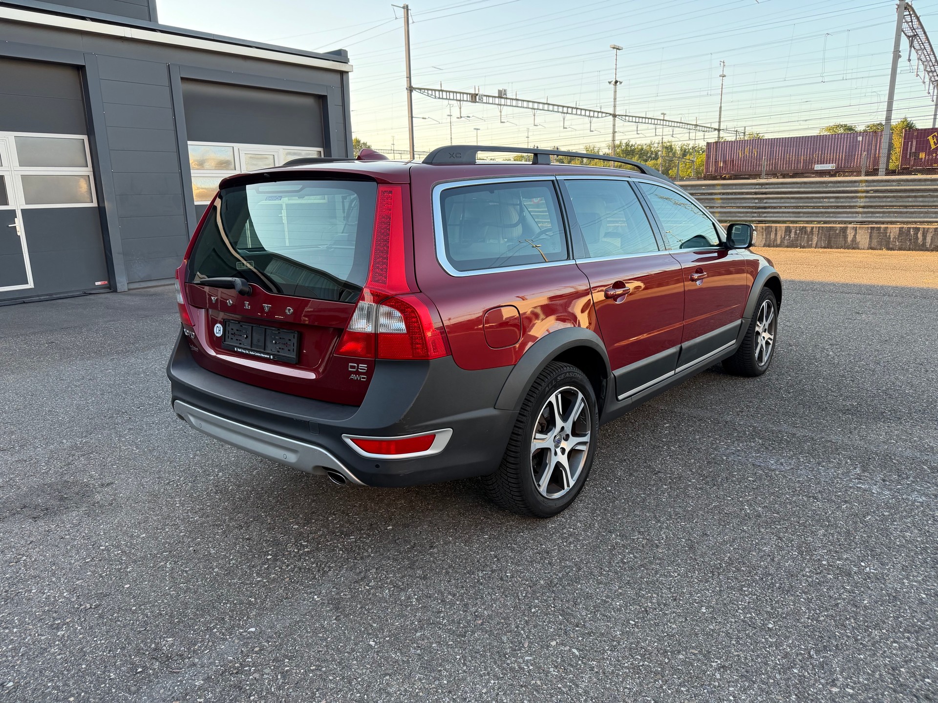 VOLVO XC70-image-3