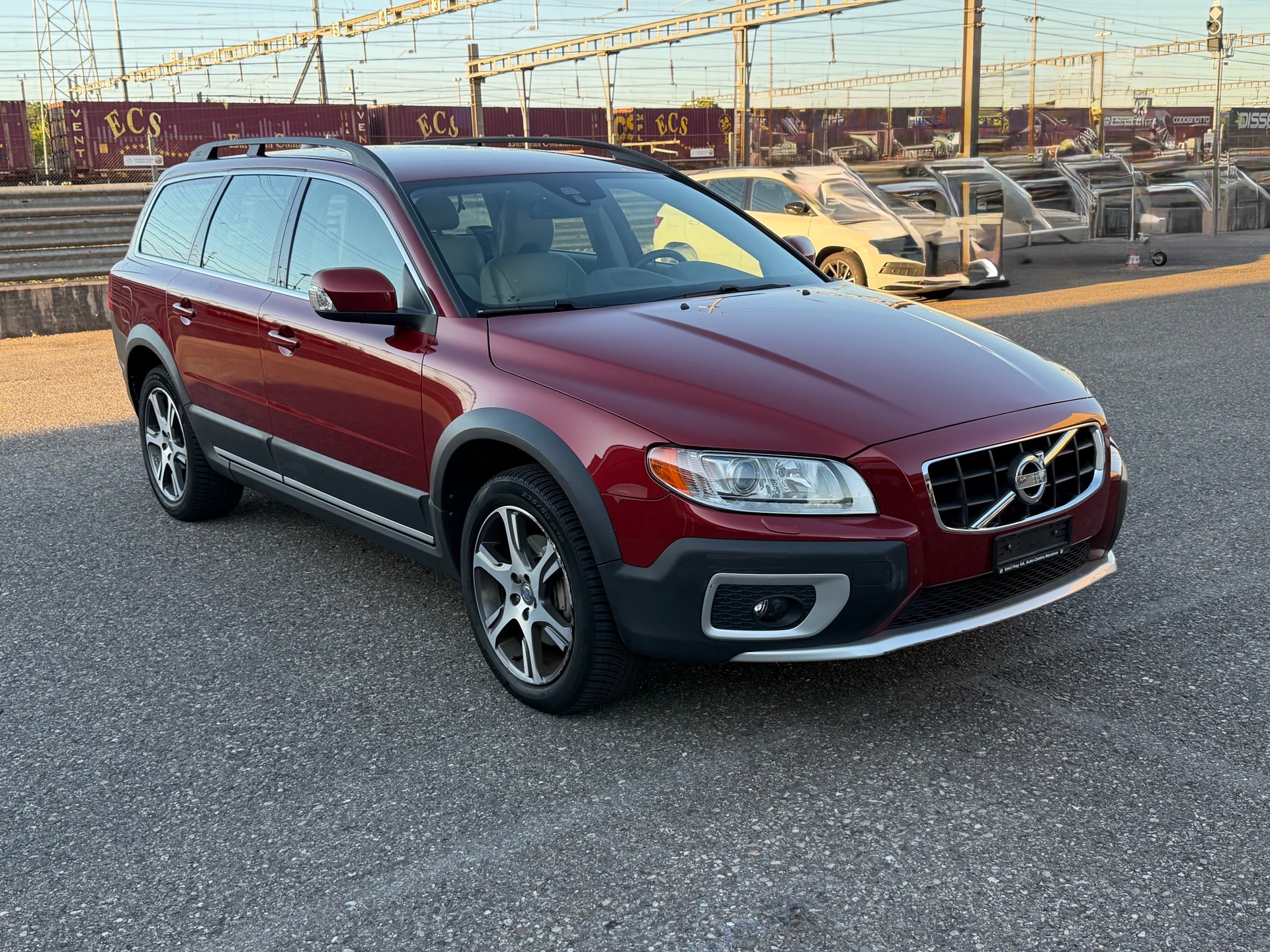 VOLVO XC70-image-5