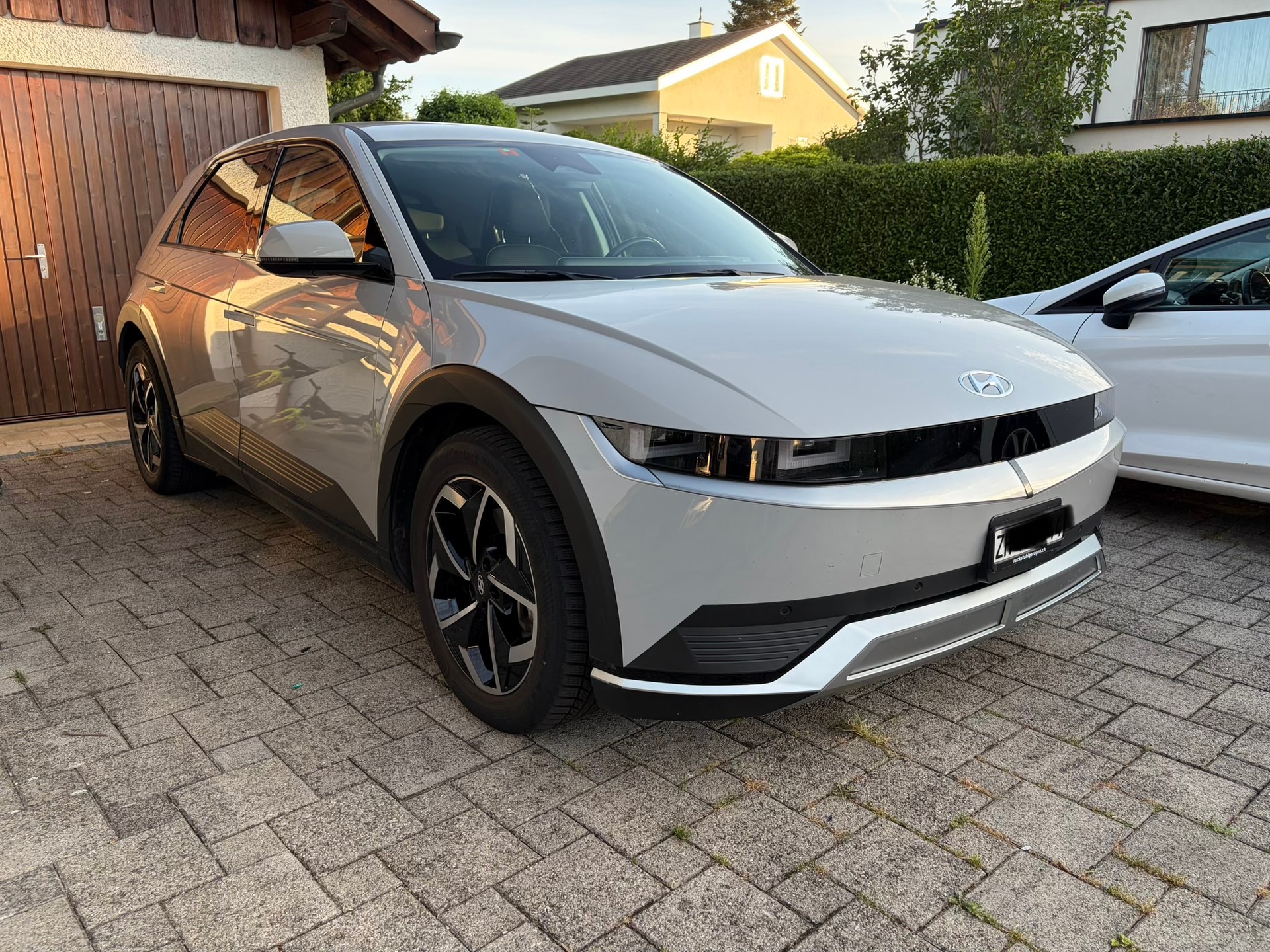 HYUNDAI 77,4 kWh Amplia-image-0