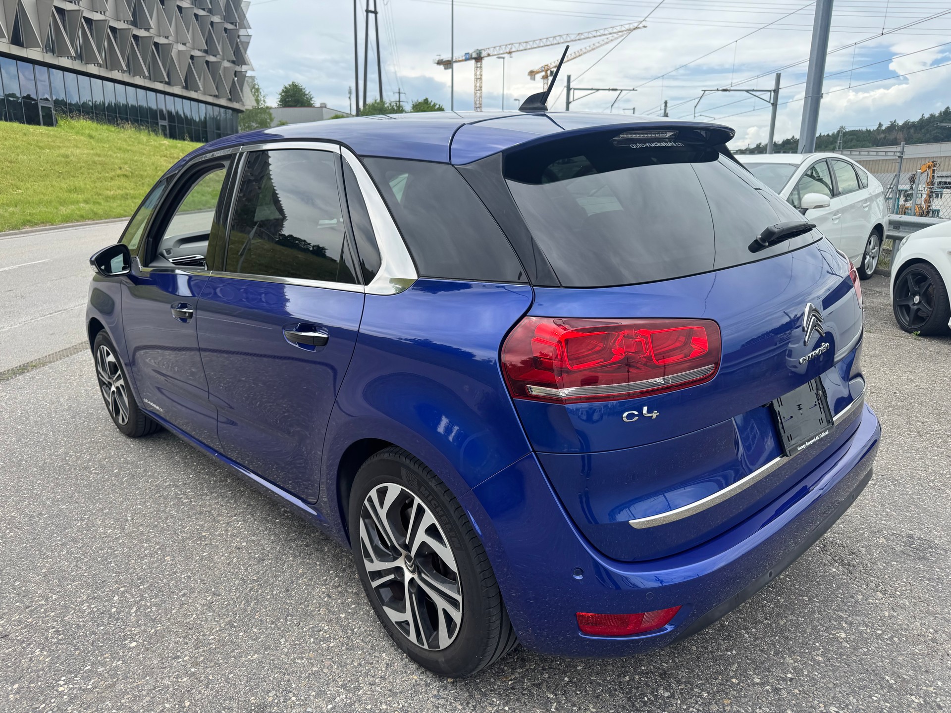 CITROEN C4 Picasso 1.6i 16V e-THP Exclusive Automatic-image-5