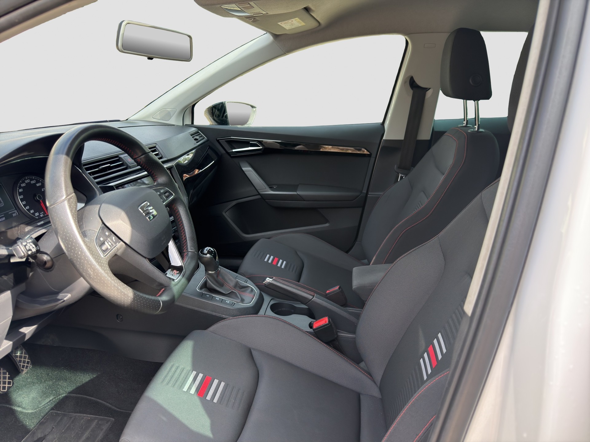 SEAT Ibiza 1.0 EcoTSI FR-image-8