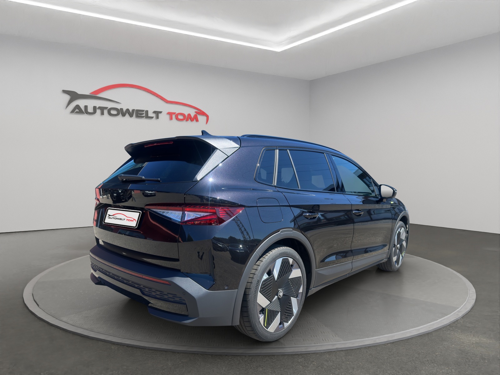 SKODA Elroq RS 4x4 340 PS MAXX + AHK + 5 Jahre Garantie-image-4