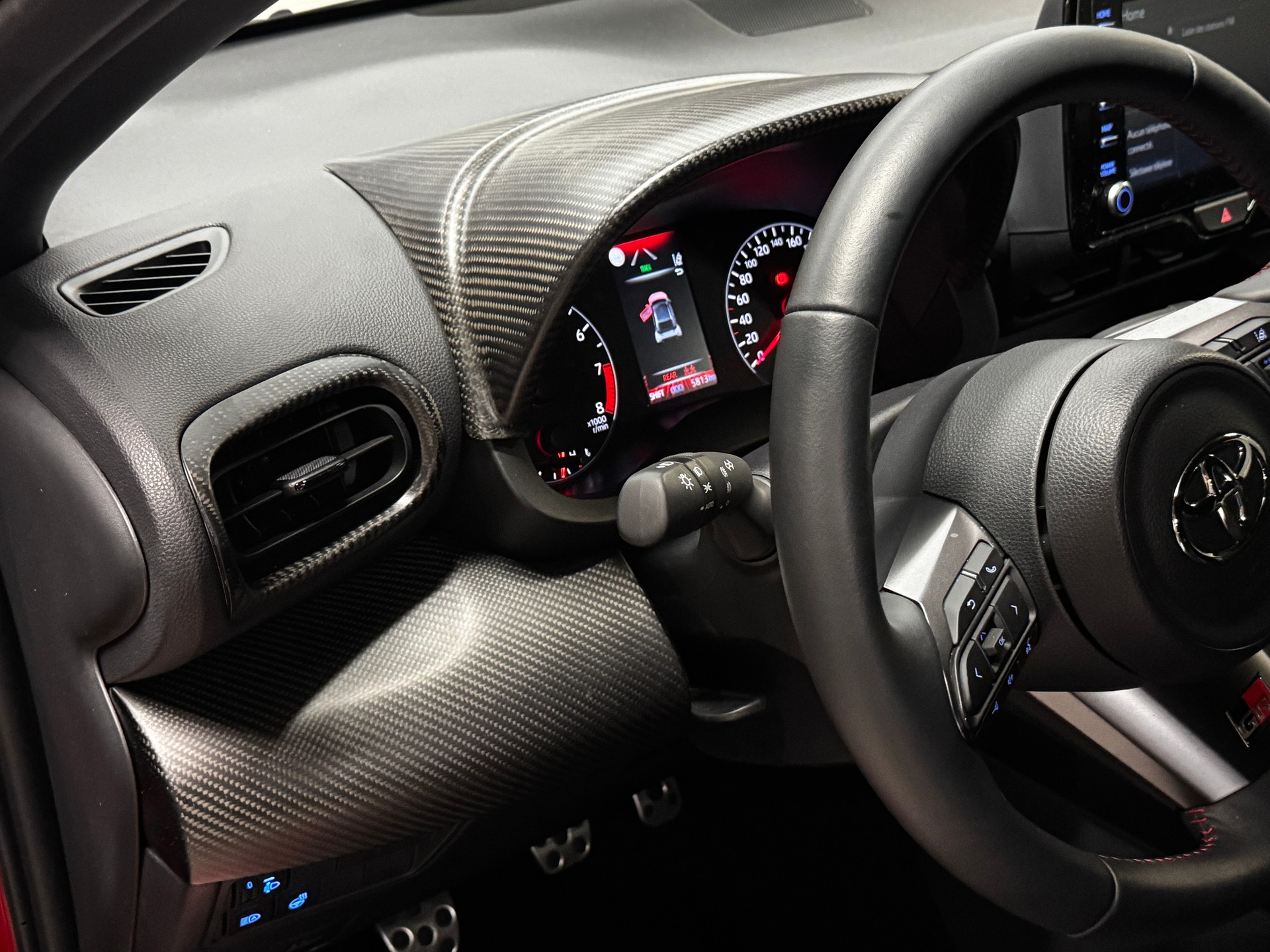 TOYOTA Yaris 1.6 GR Sport-image-12