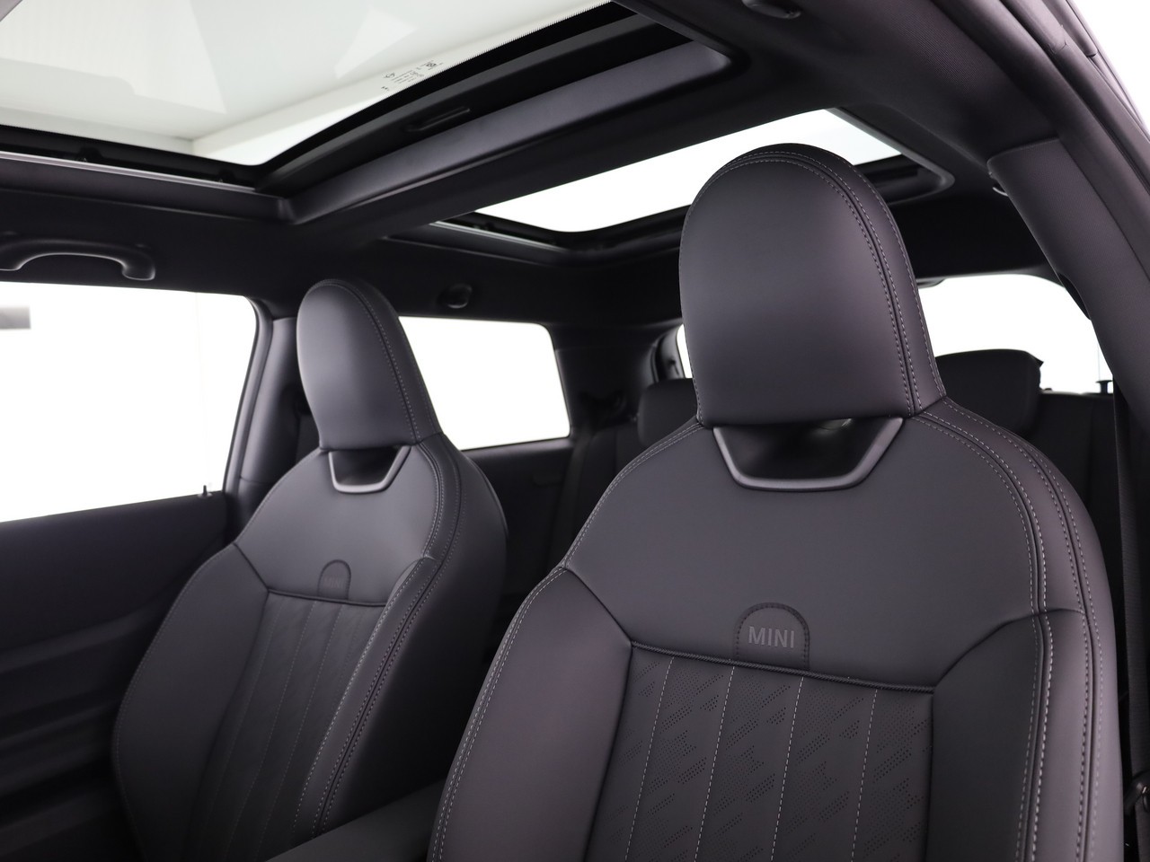MINI Cooper S DKG-image-29