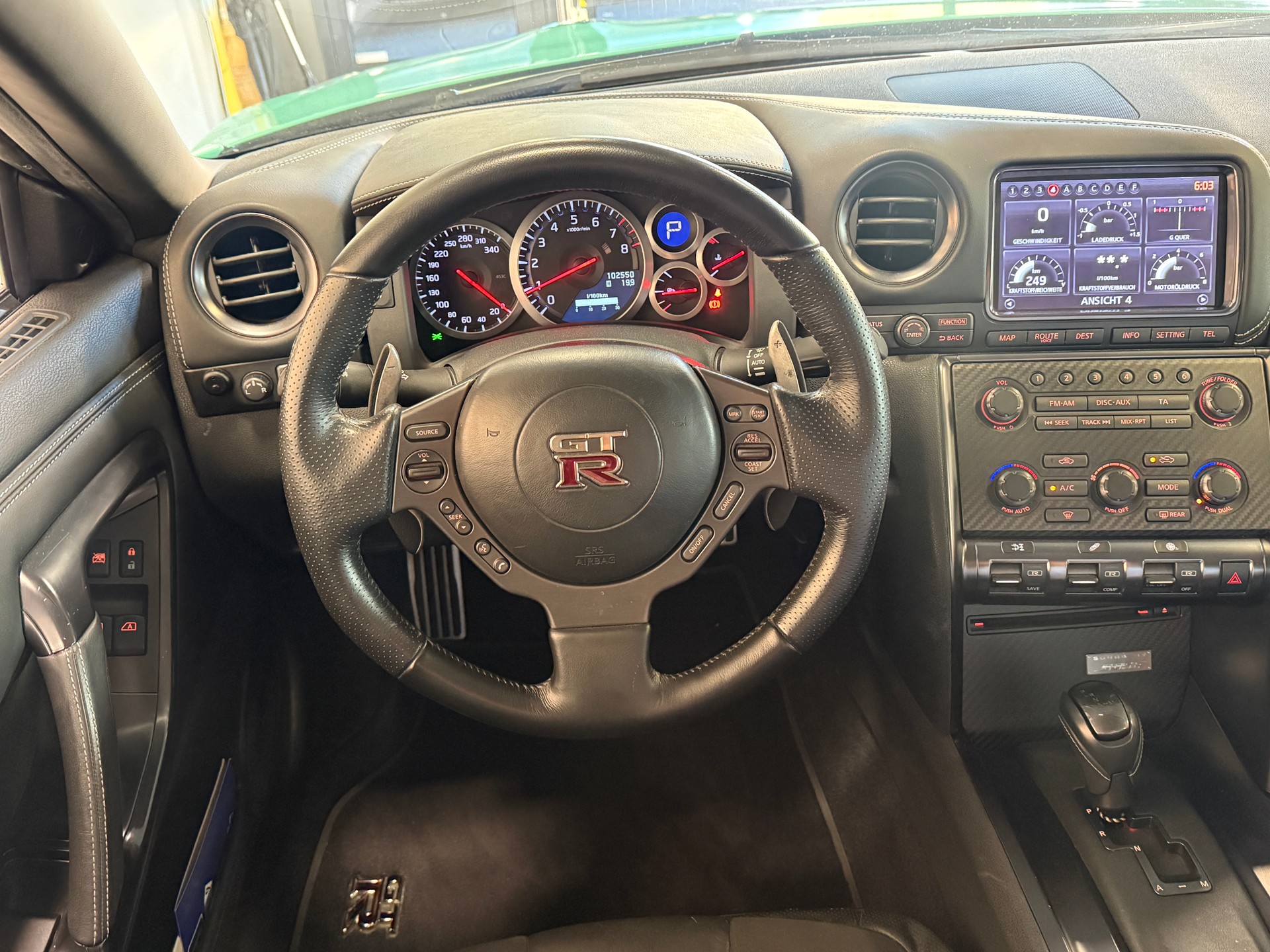 NISSAN GT-R 3.8 V6 Biturbo Premium Edition + BOSE-image-9