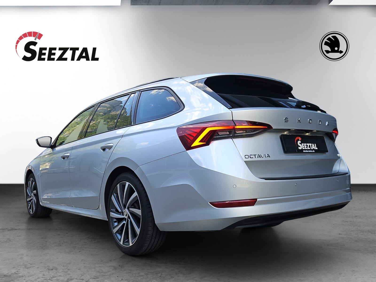 SKODA Skoda Octavia Style TDI 4x4-showroom-element-2