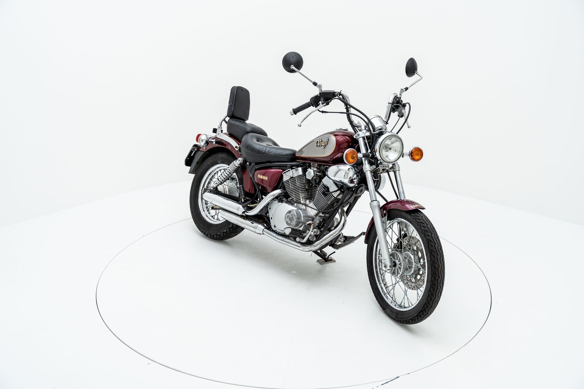 YAMAHA XV 125 Virago-showroom-element-1