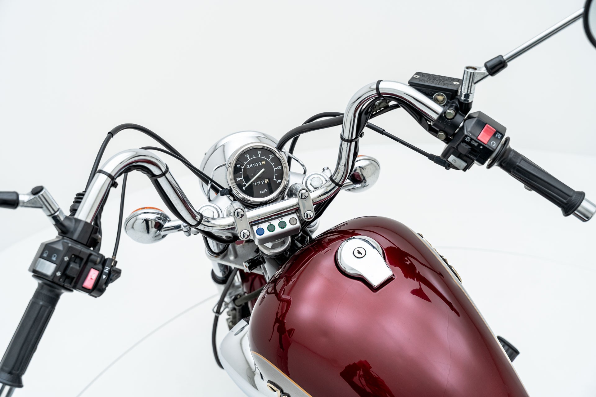 YAMAHA XV 125 Virago-image-7