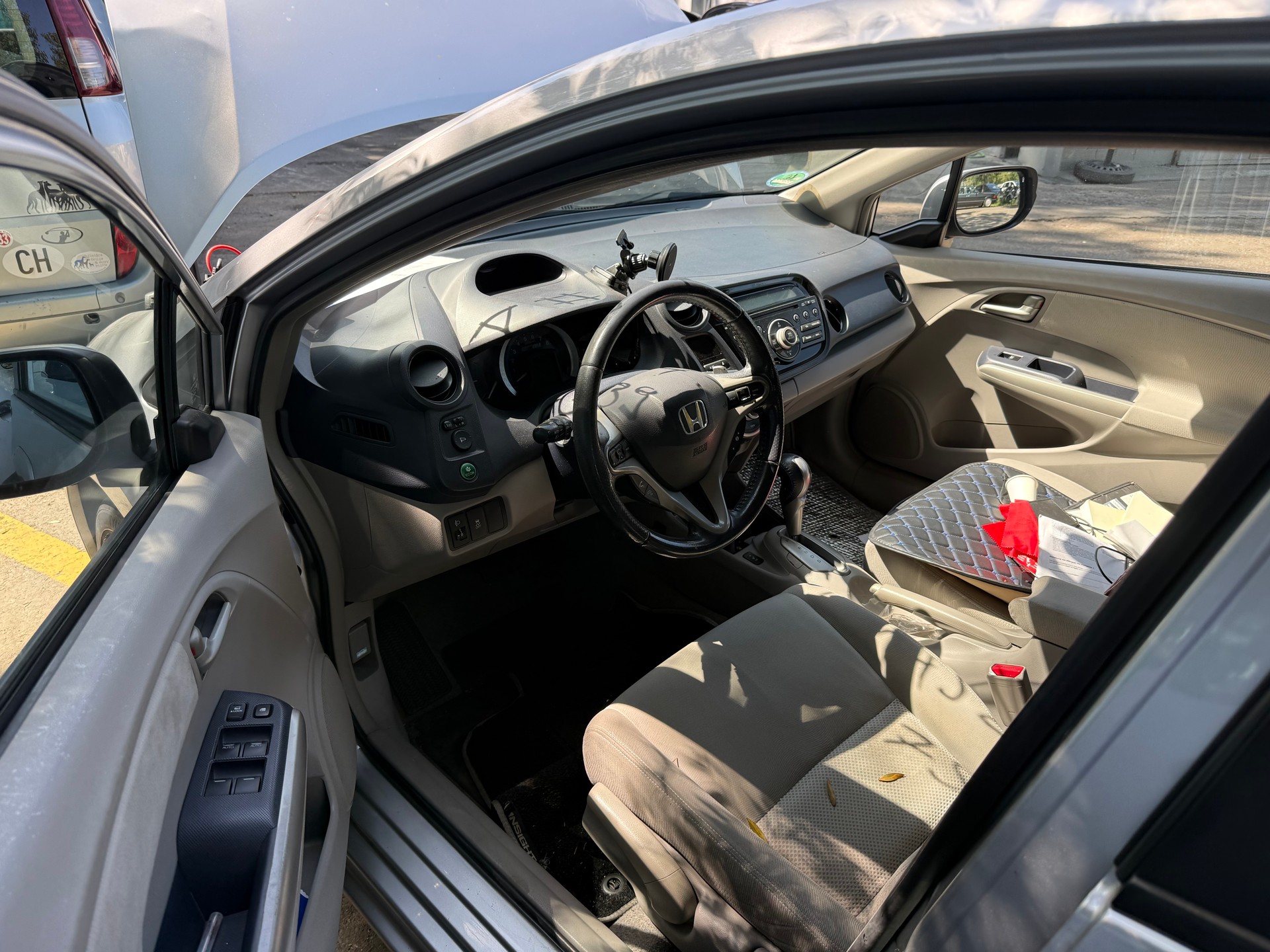 HONDA Insight 1.3i Hybrid Elegance CVT-image-8