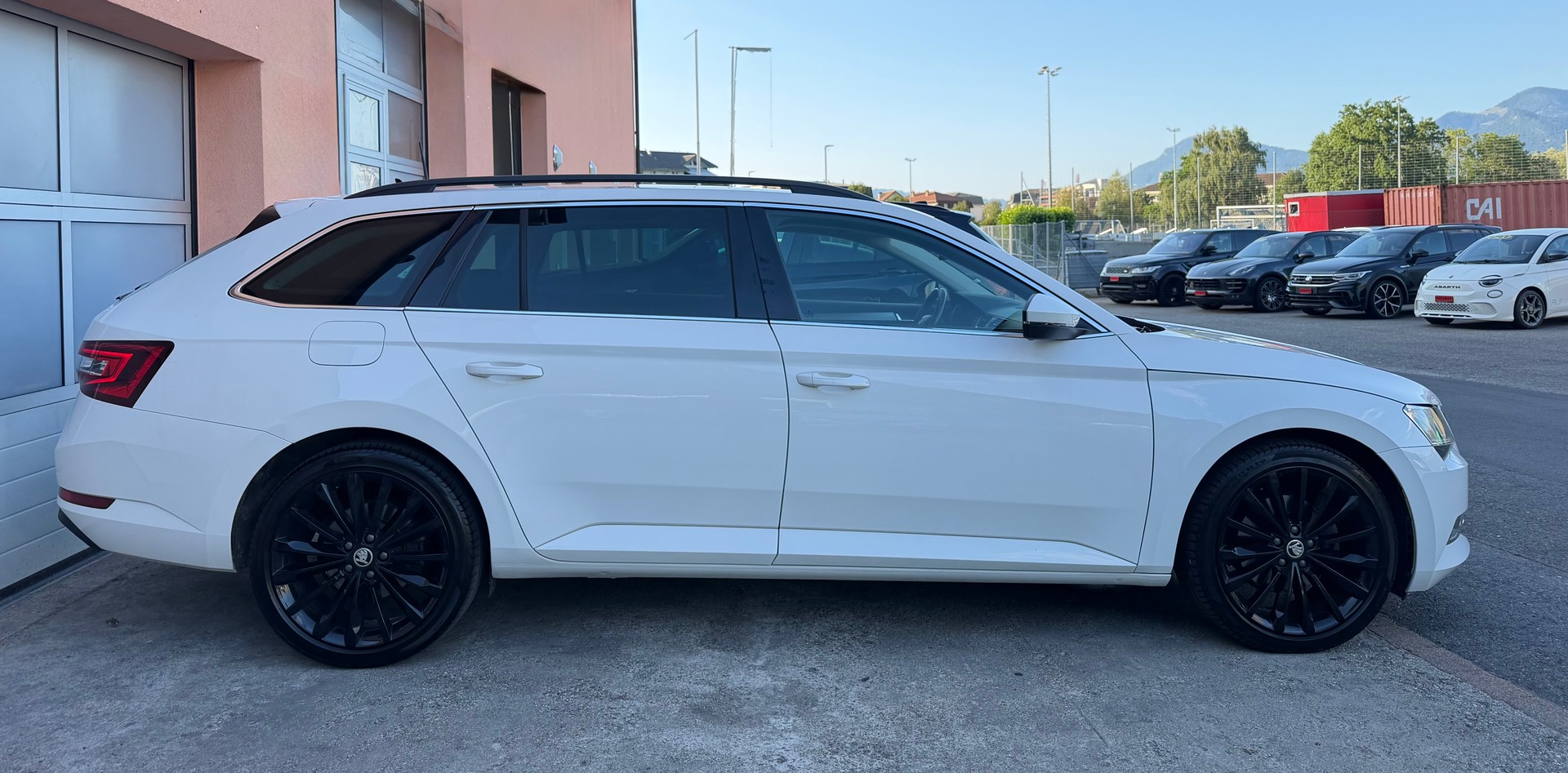 SKODA Superb Combi 2.0 TDi Style 4x4 DSG-image-7