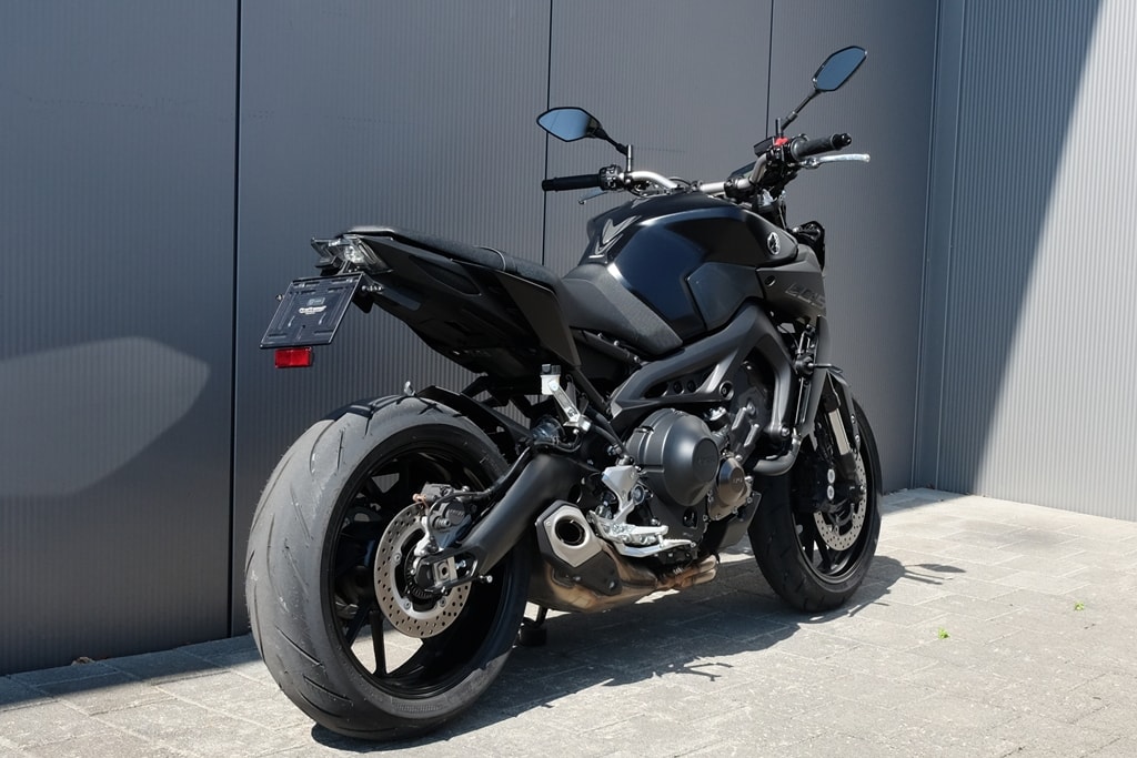 YAMAHA MT-09 ABS-showroom-element-1