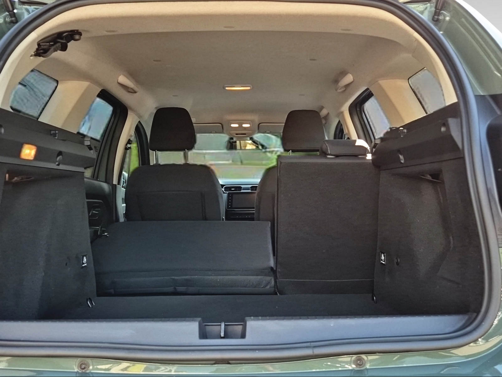DACIA Duster 1.3 TCe 150 Journey EDC-image-11