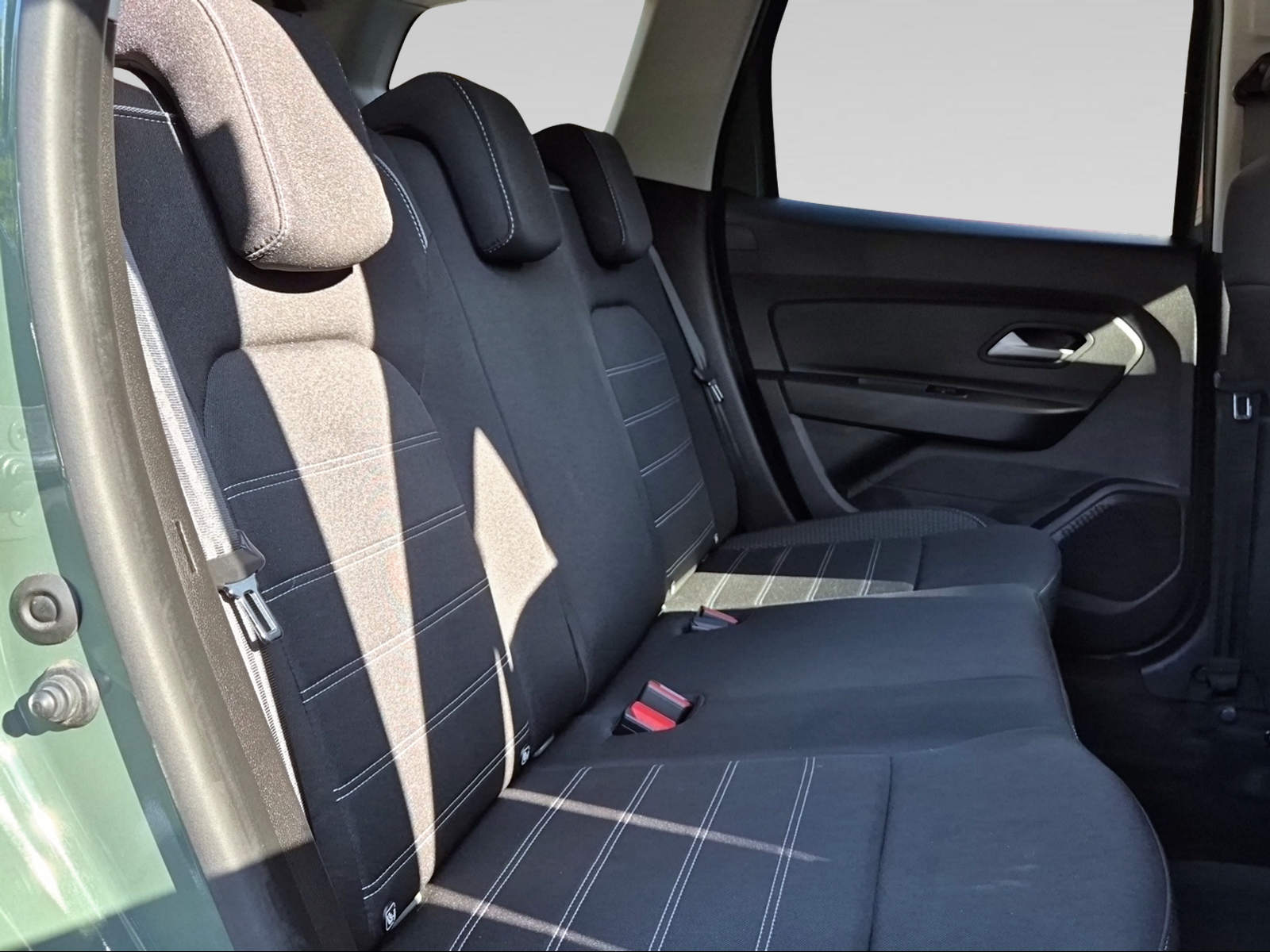 DACIA Duster 1.3 TCe 150 Journey EDC-image-2