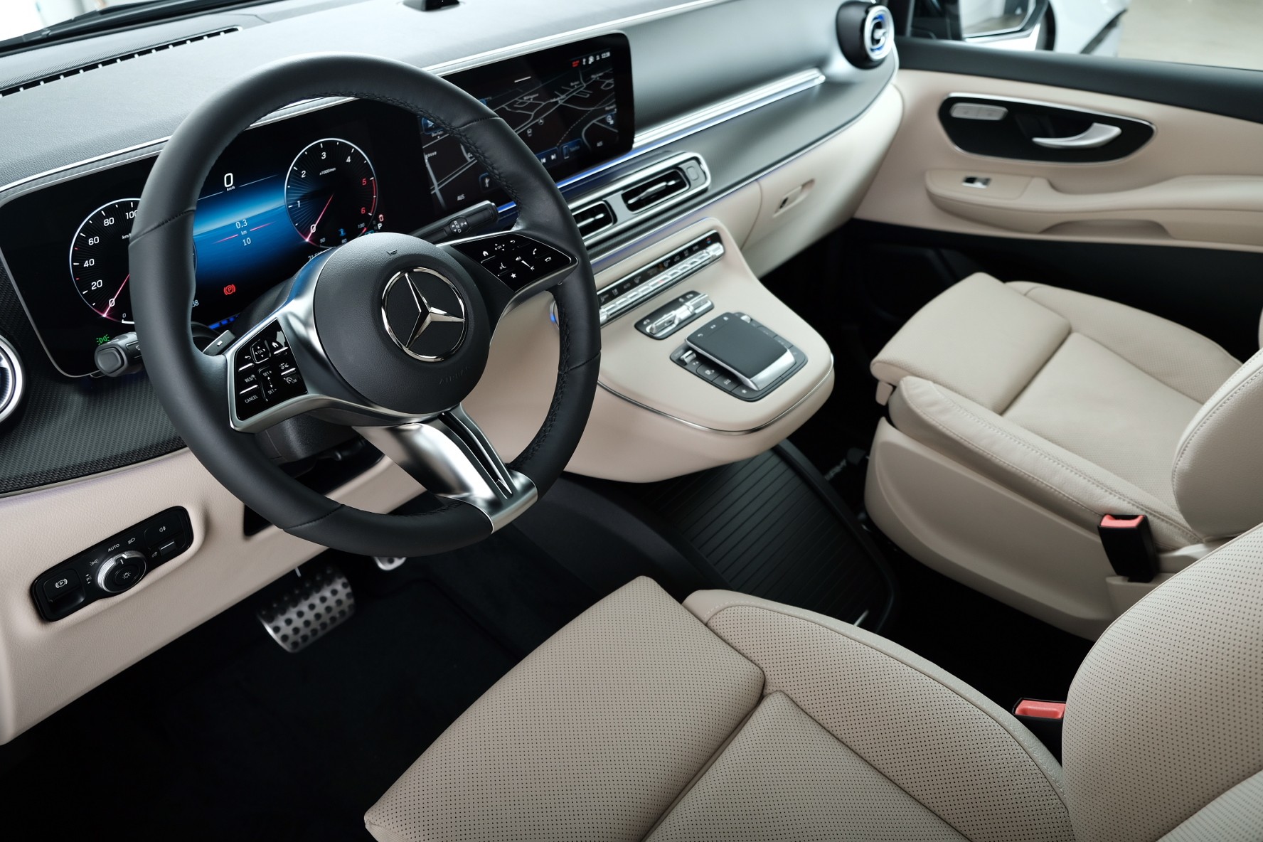MERCEDES-BENZ V 250 d Avantgarde-image-8