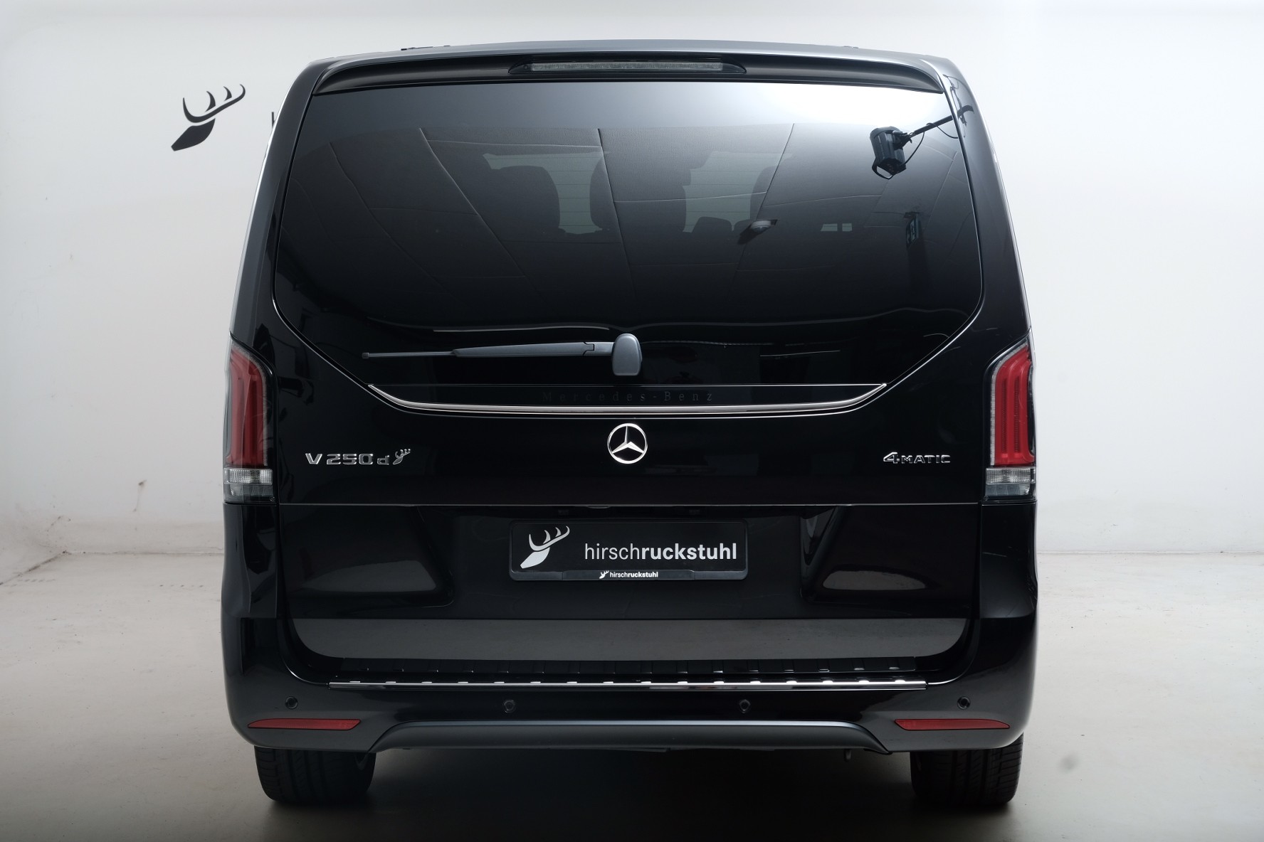 MERCEDES-BENZ V 250 d Avantgarde-showroom-element-3