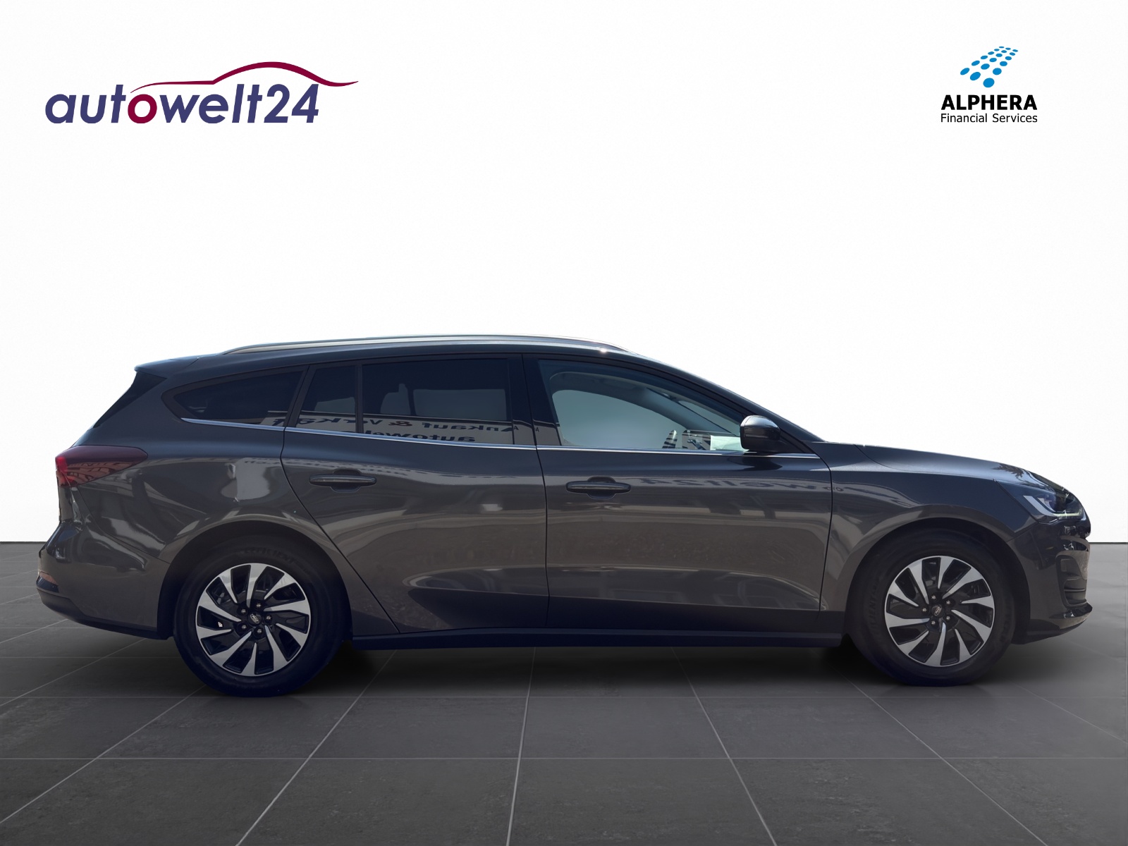 FORD Focus 1.0 MHEV Titanium X Automat-image-3
