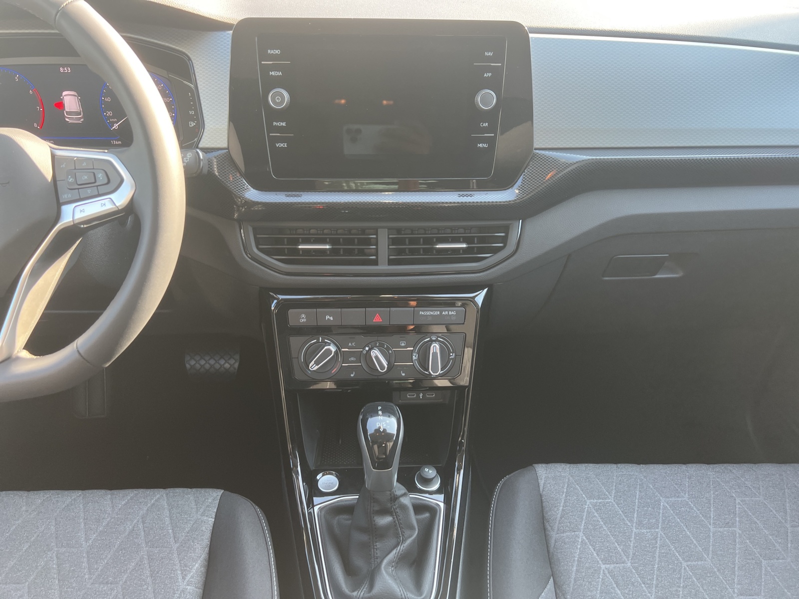 VW T-Cross 1.0 TSI EVO Life DSG-image-10