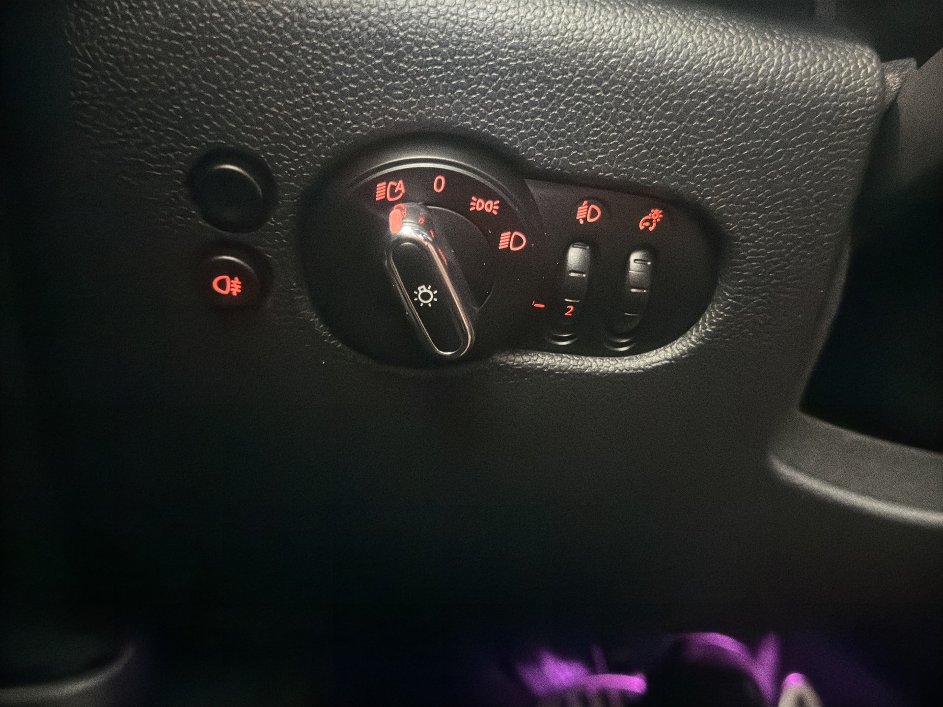 MINI Cooper John Cooper Works Cabriolet Steptronic-image-25