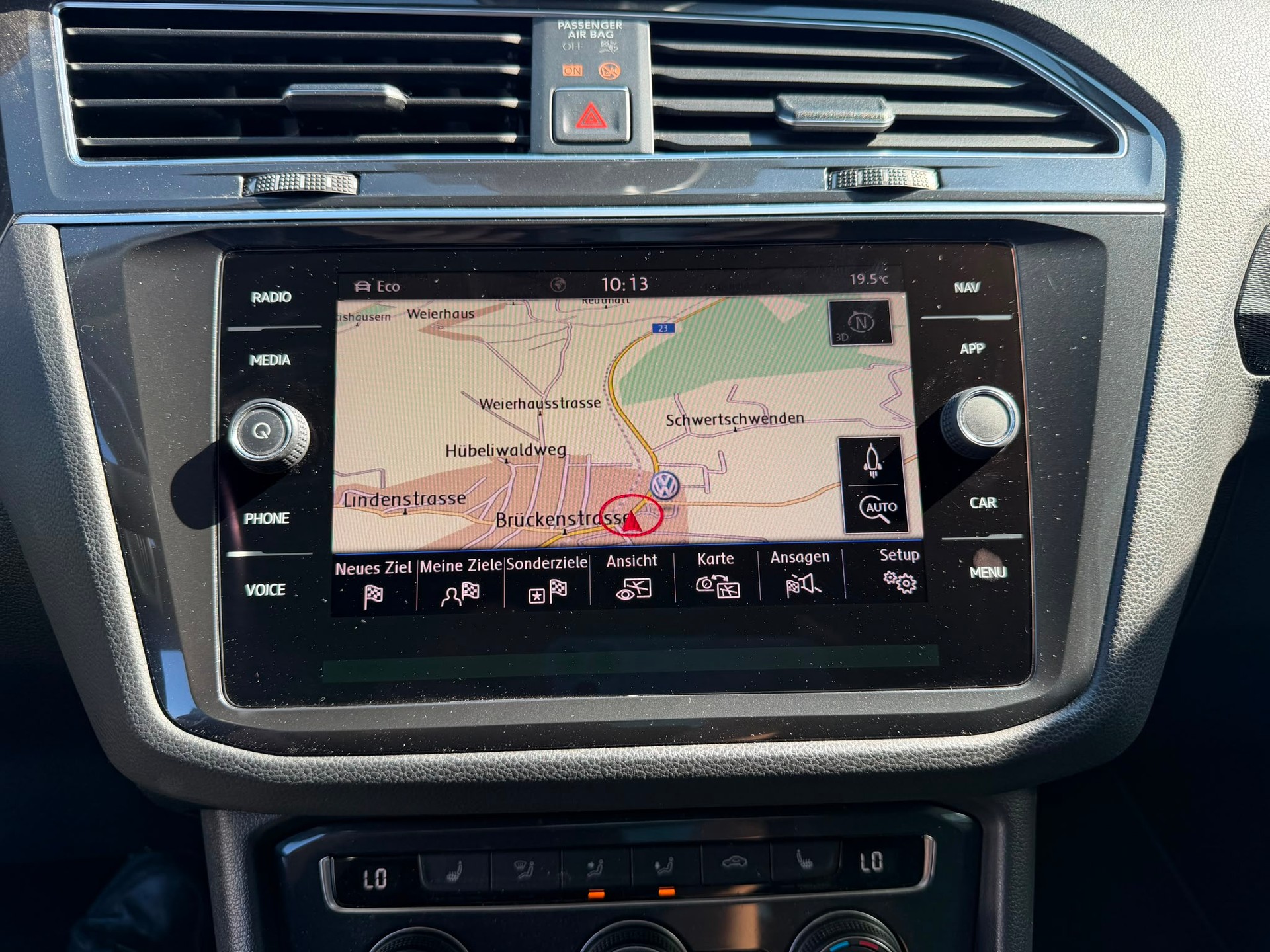 VW Tiguan 2.0TSI Comfortline 4Motion DSG-image-18