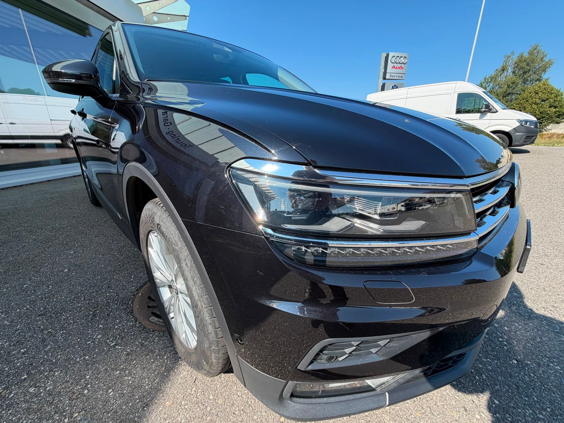 VW Tiguan 2.0TSI Comfortline 4Motion DSG-image-8