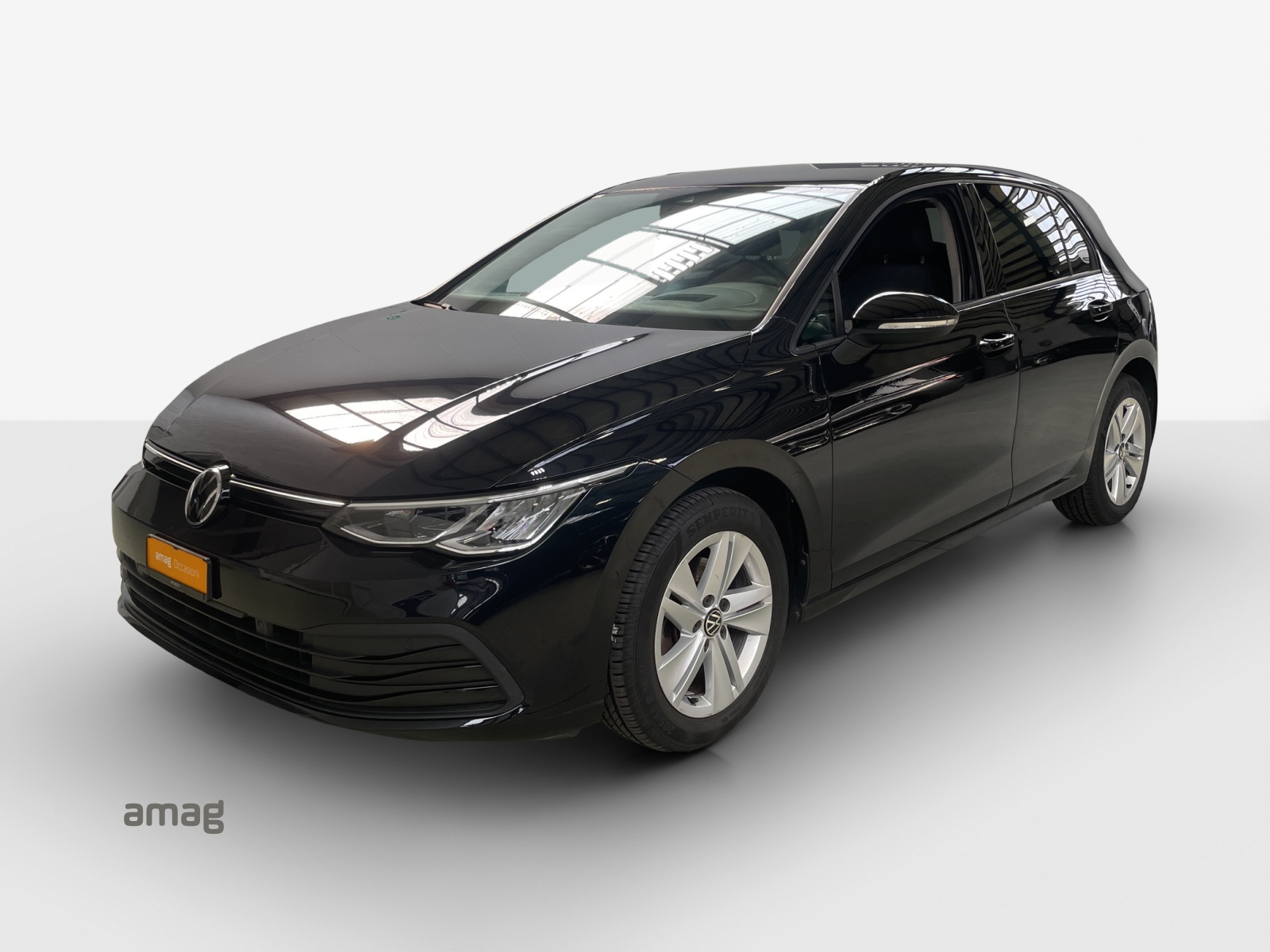 VW Golf 1.5 TSI ACT Life-image-0