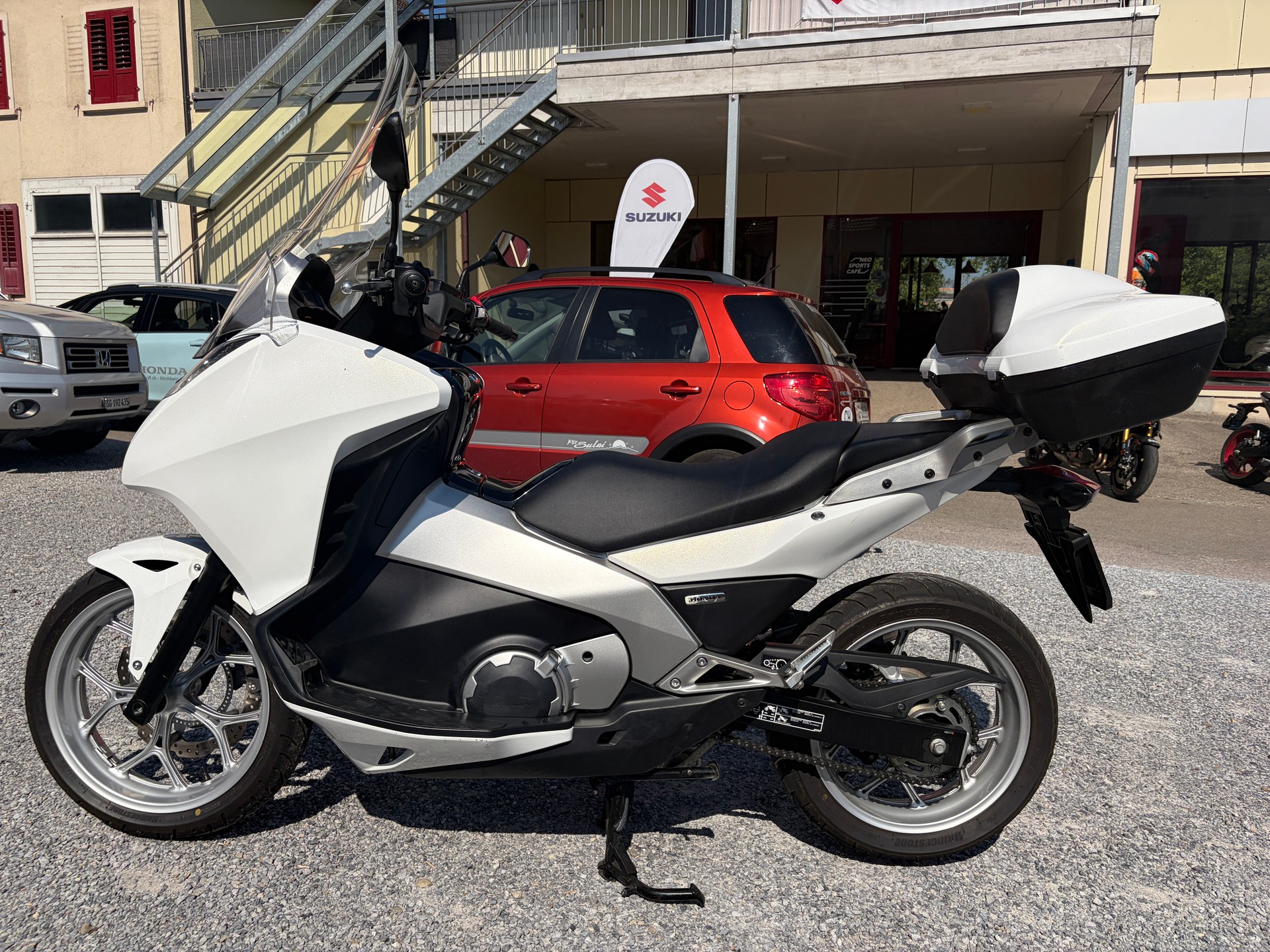 HONDA NC 700 D Integra ABS-image-2