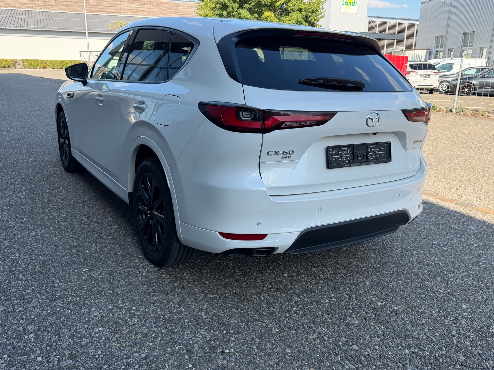 MAZDA CX-60 e-Skyactiv PHEV 327 AWD Homura-image-3