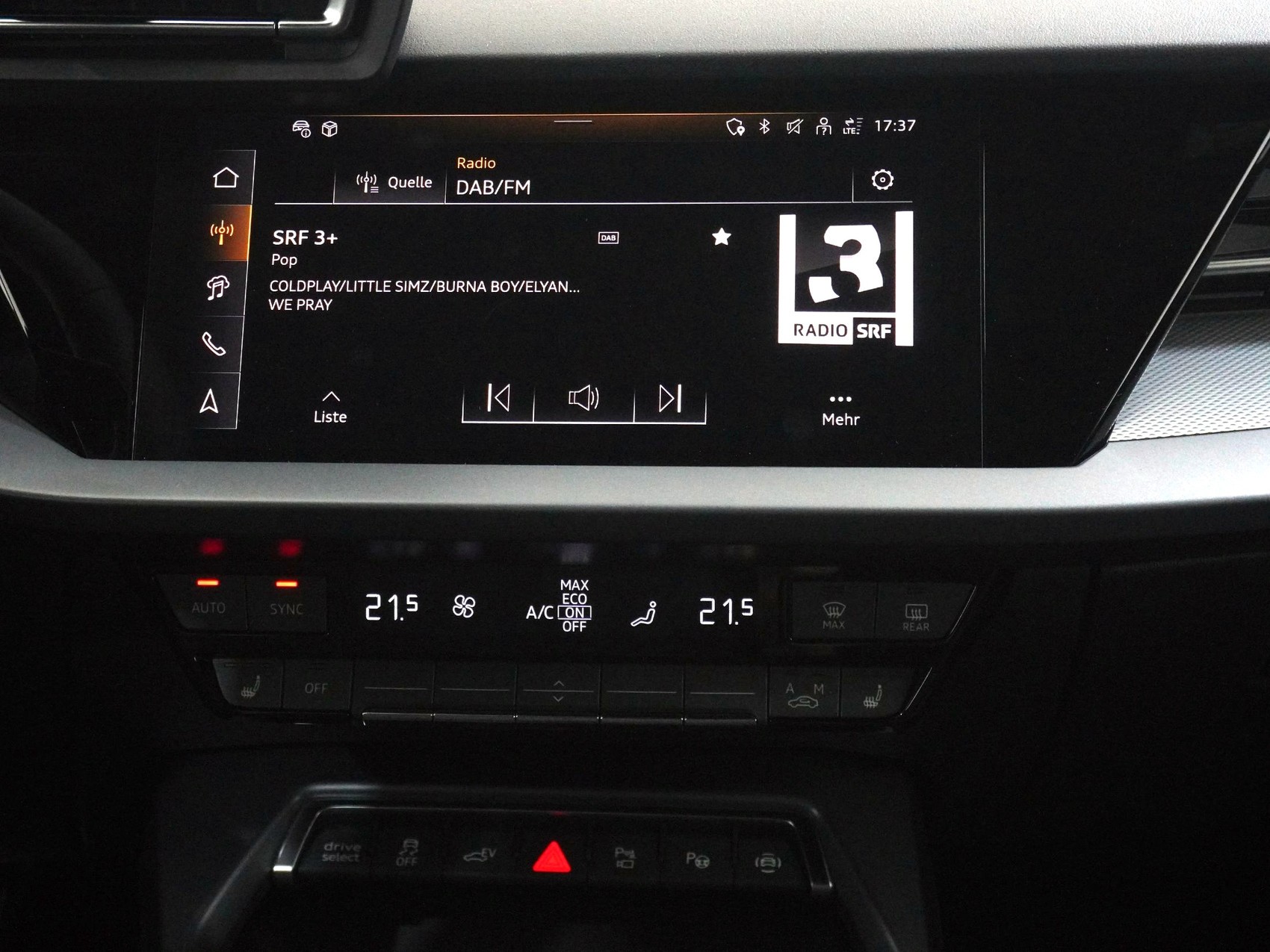 AUDI A3 Sportback 1.5 45 TFSI Plug-in-Hybrid S Line S-Tronic-image-24