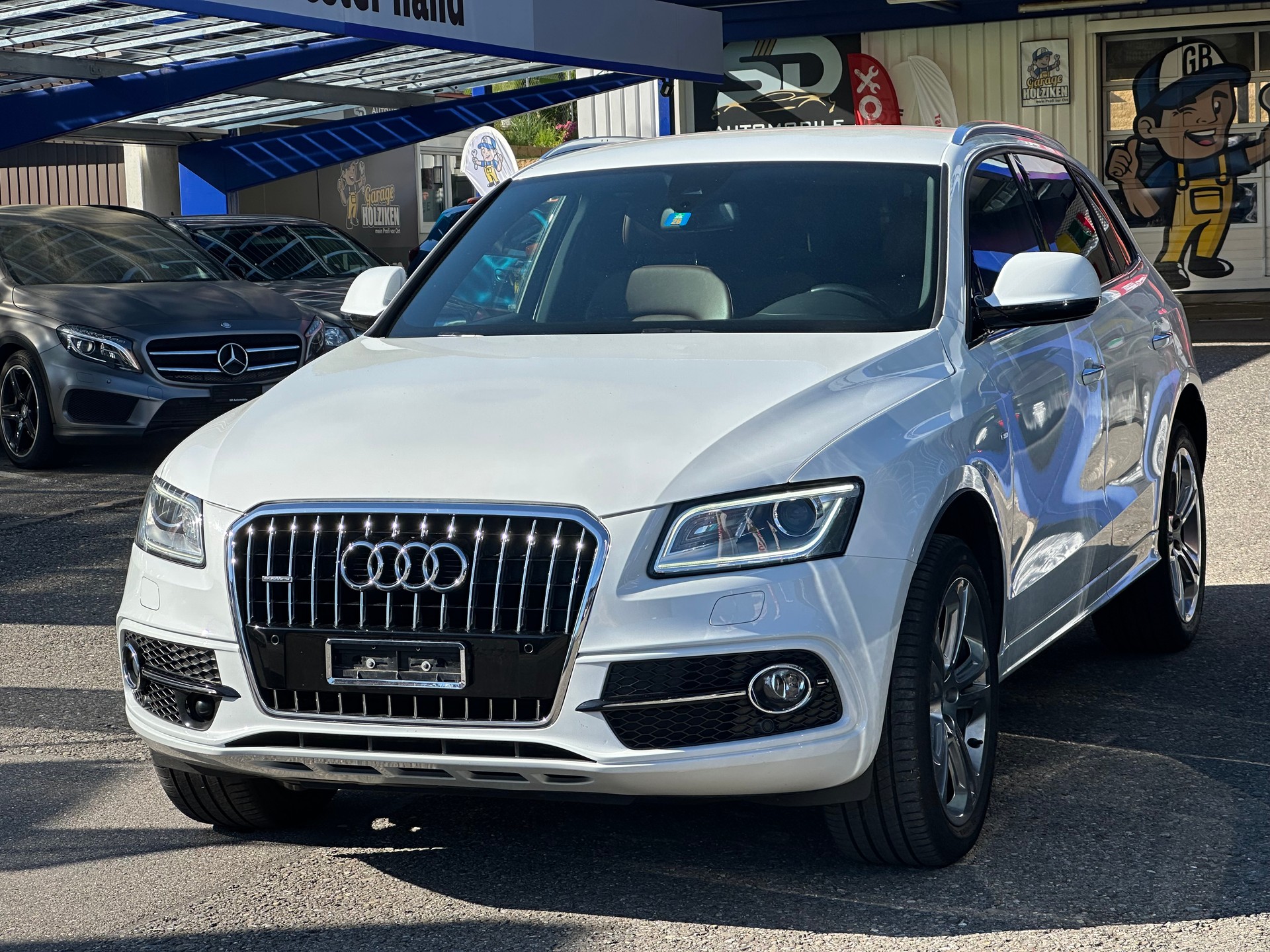 AUDI Q5 2.0 TDI S-tronic-image-2
