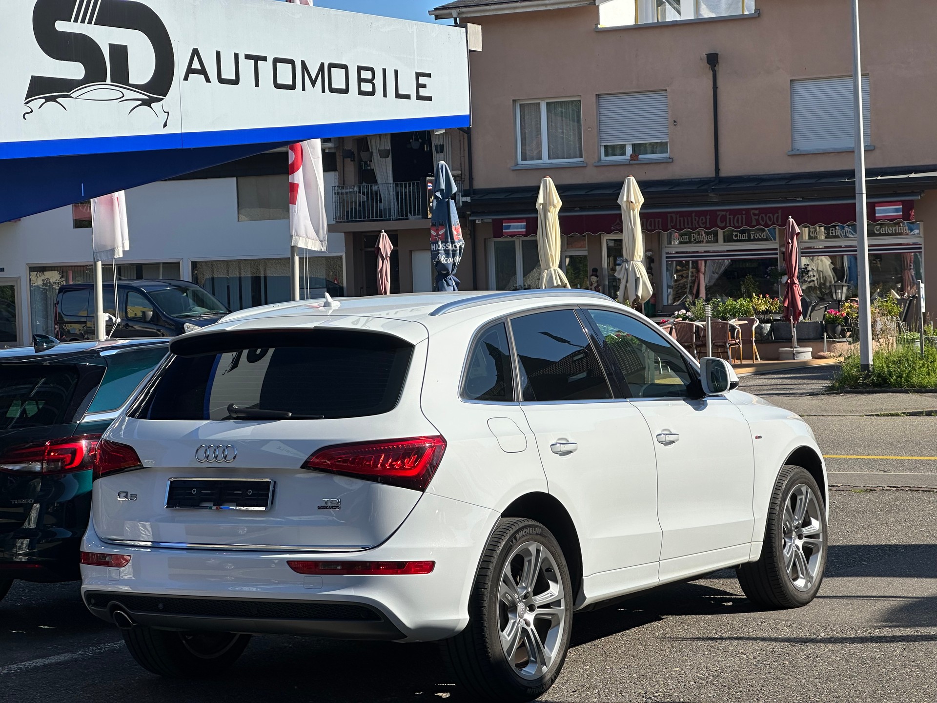 AUDI Q5 2.0 TDI S-tronic-image-4