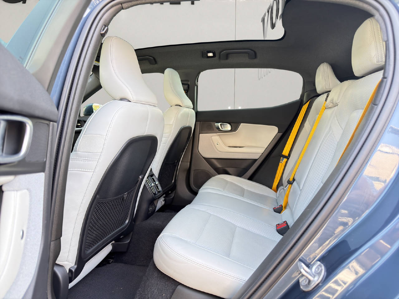 POLESTAR 2 Long Range Dual Motor Performance-image-9