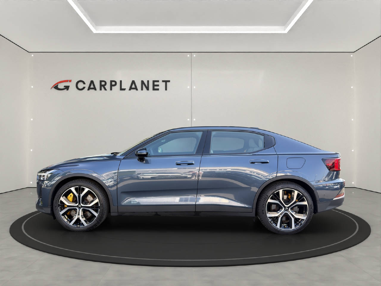 POLESTAR 2 Long Range Dual Motor Performance-image-1