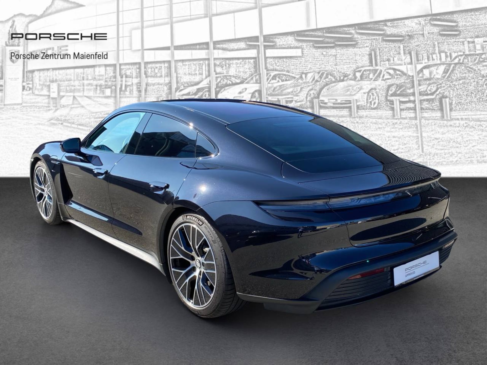 PORSCHE Taycan 4S-image-2