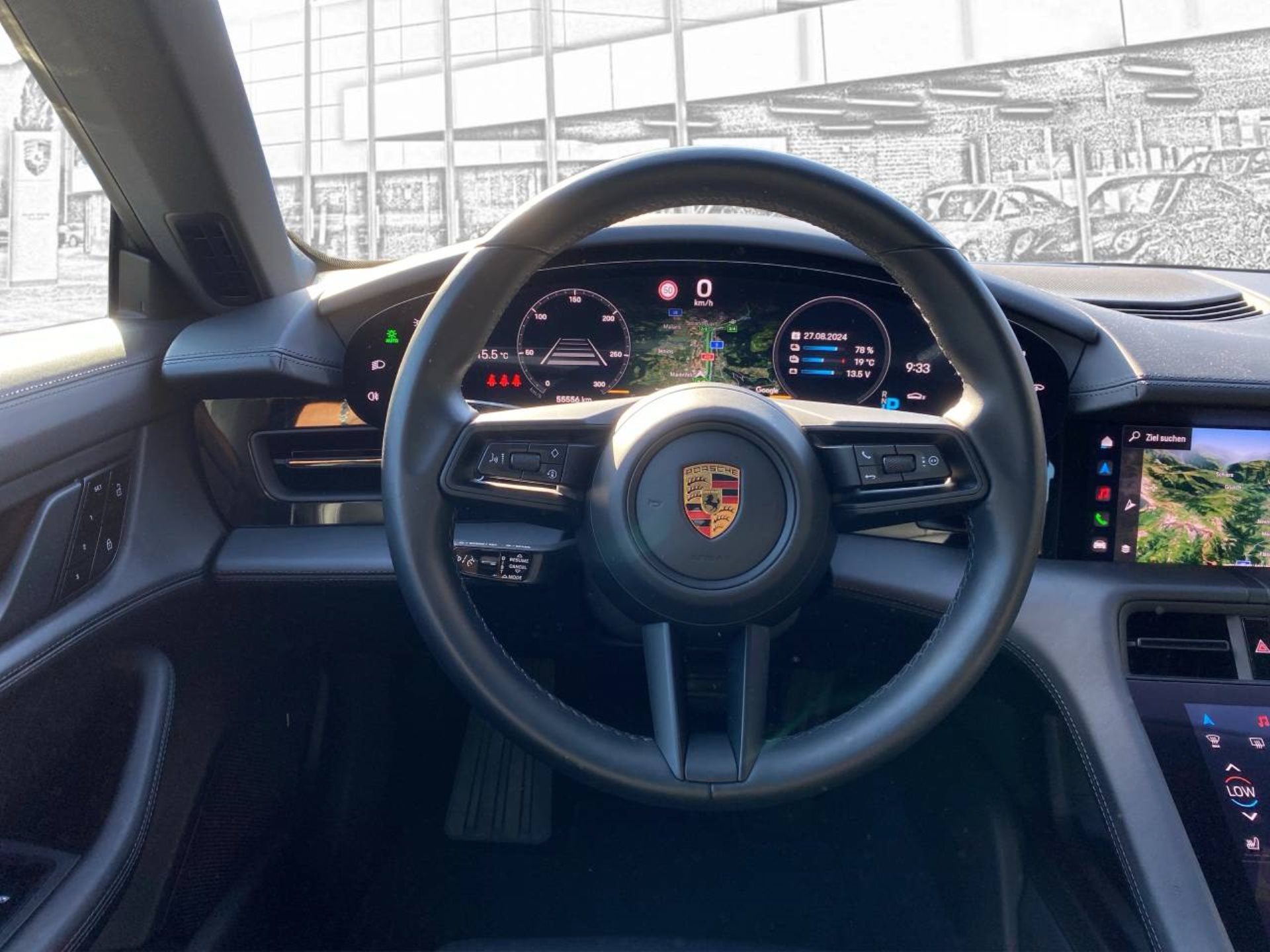 PORSCHE Taycan 4S-image-10