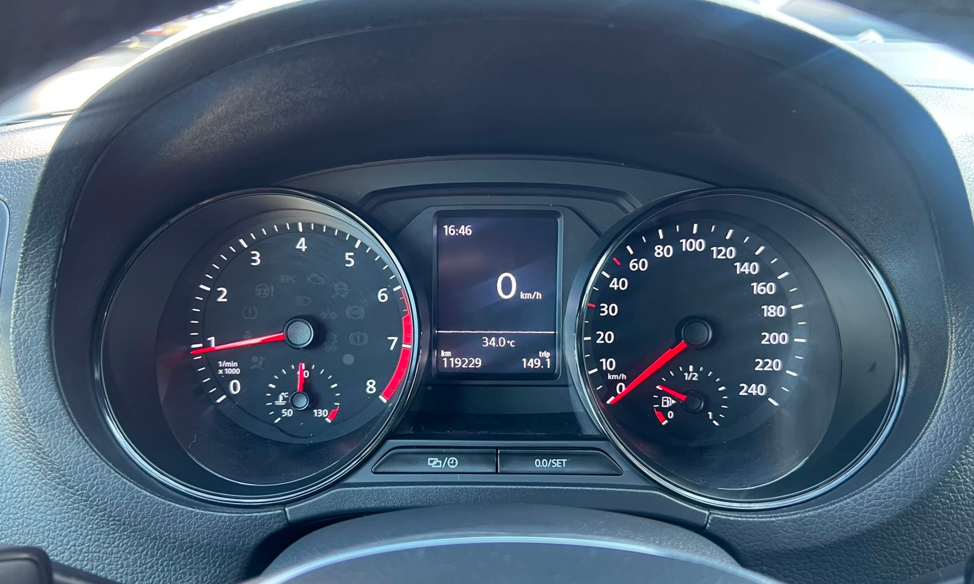 VW Polo 1.2 TSI BMT Trendline-image-9