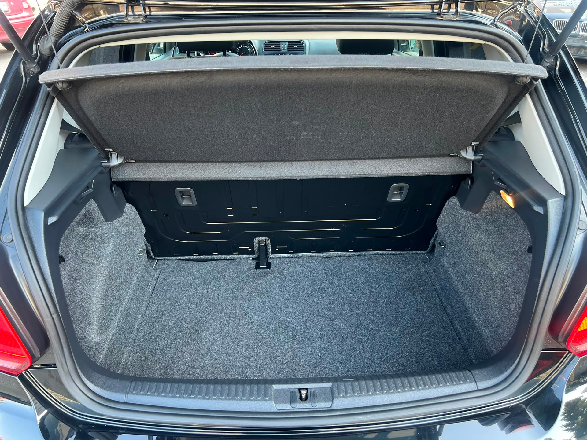 VW Polo 1.2 TSI BMT Trendline-image-11